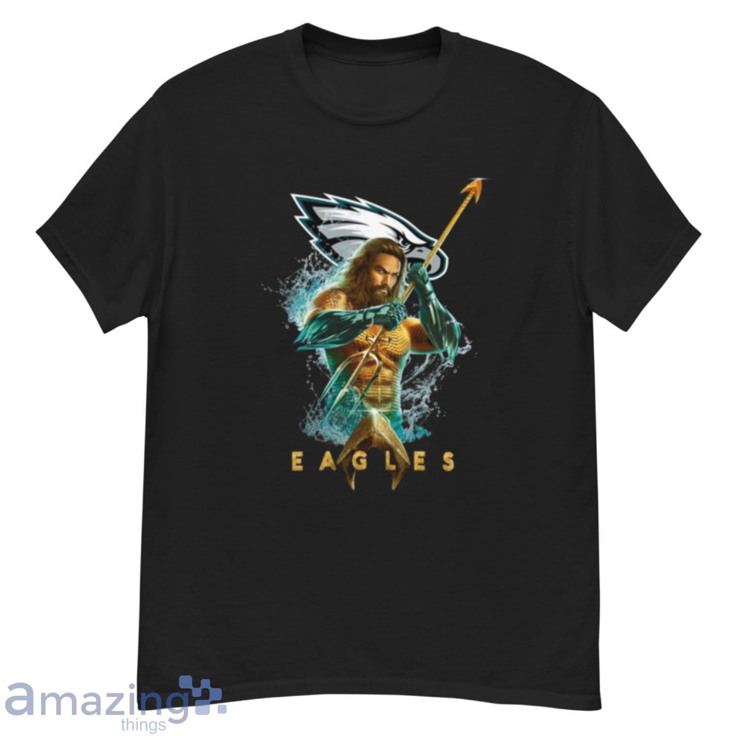 NFL Philadelphia Eagles Aquaman DC Football Sports T Shirt - G500 Men’s Classic T-Shirt