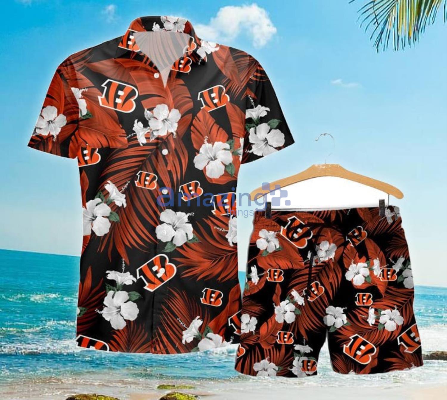 Cincinnati Bengals Tropical Flowers Pattern Short Sleeve Hawaiian Shirt