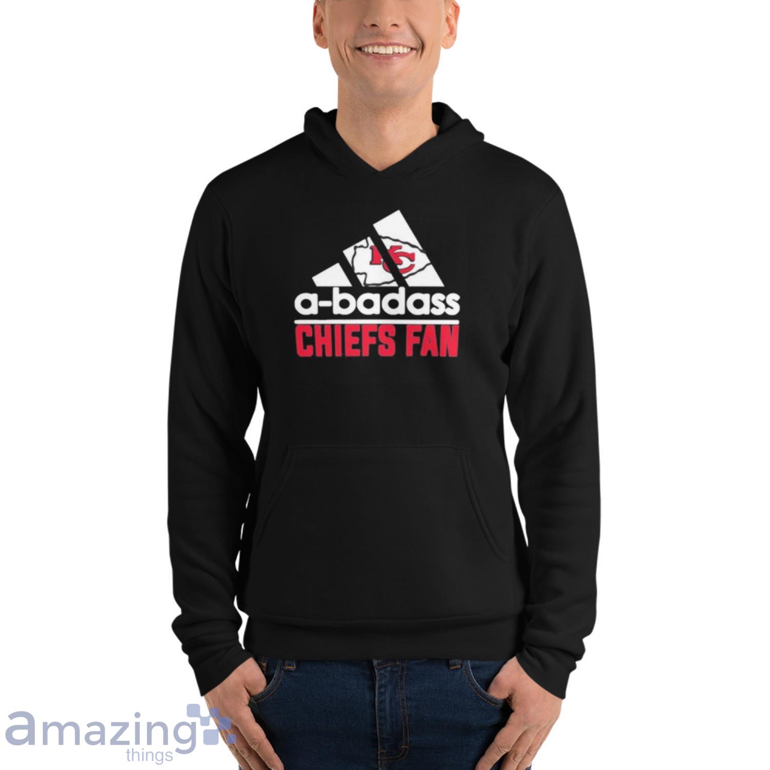 Kansas City Chiefs A Badass Chiefs Fan T-Shirt