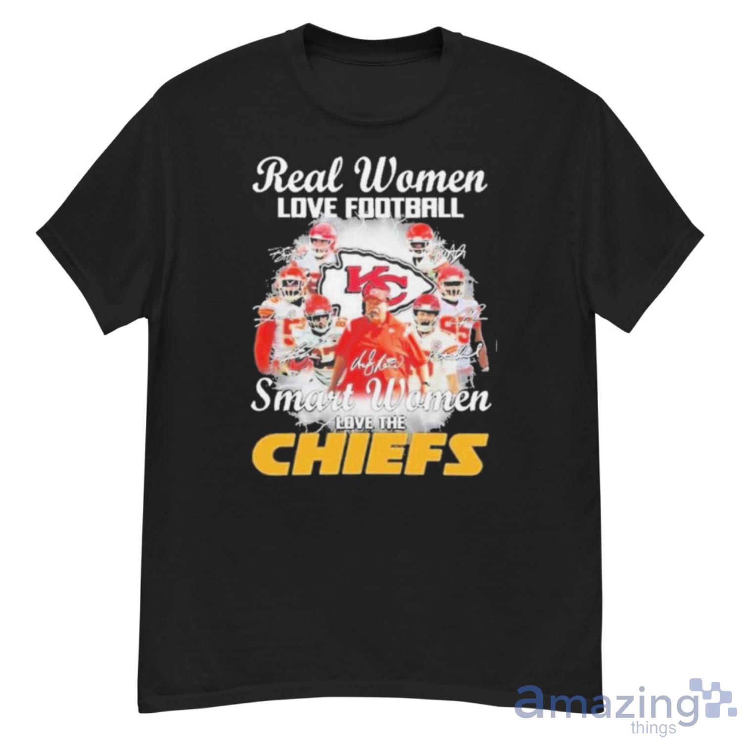 Smart Women Love The Kansas City Chiefs T Shirt 