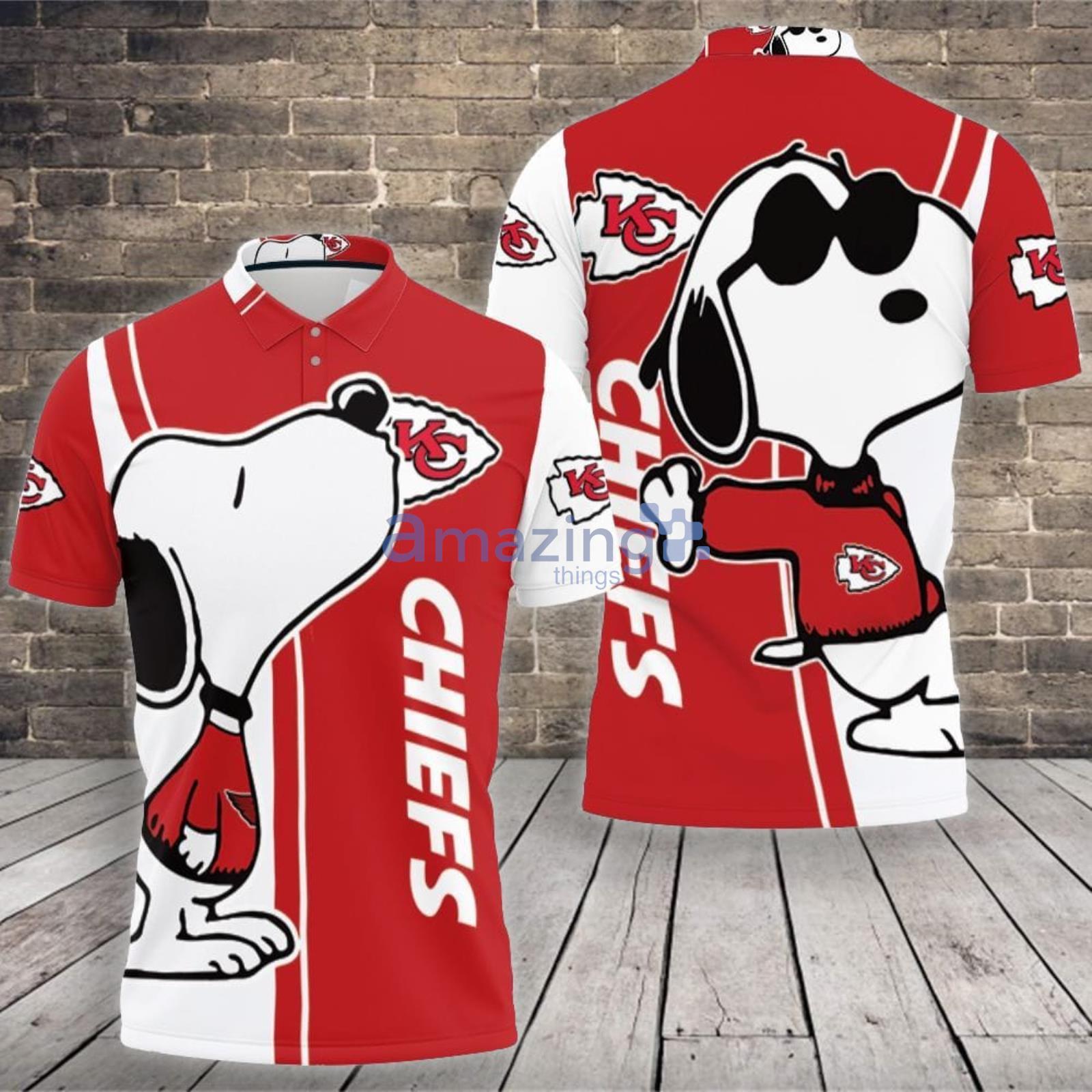 In October we wear pink Snoopy and friend Kansas City Chiefs shirt -  Guineashirt Premium ™ LLC