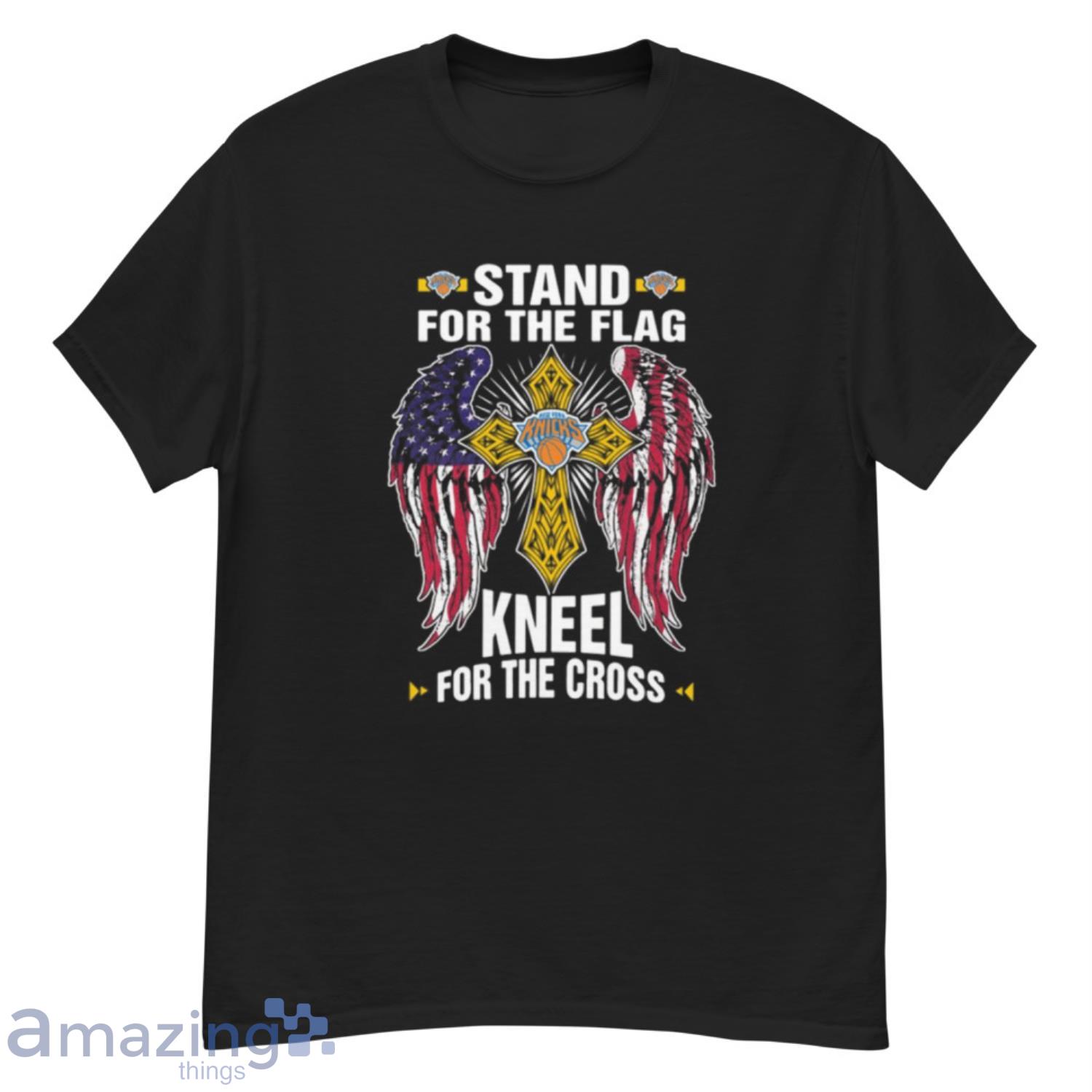 NBA Basketball New York Knicks Stand For Flag Kneel For The Cross Shirt T Shirt - G500 Men’s Classic T-Shirt