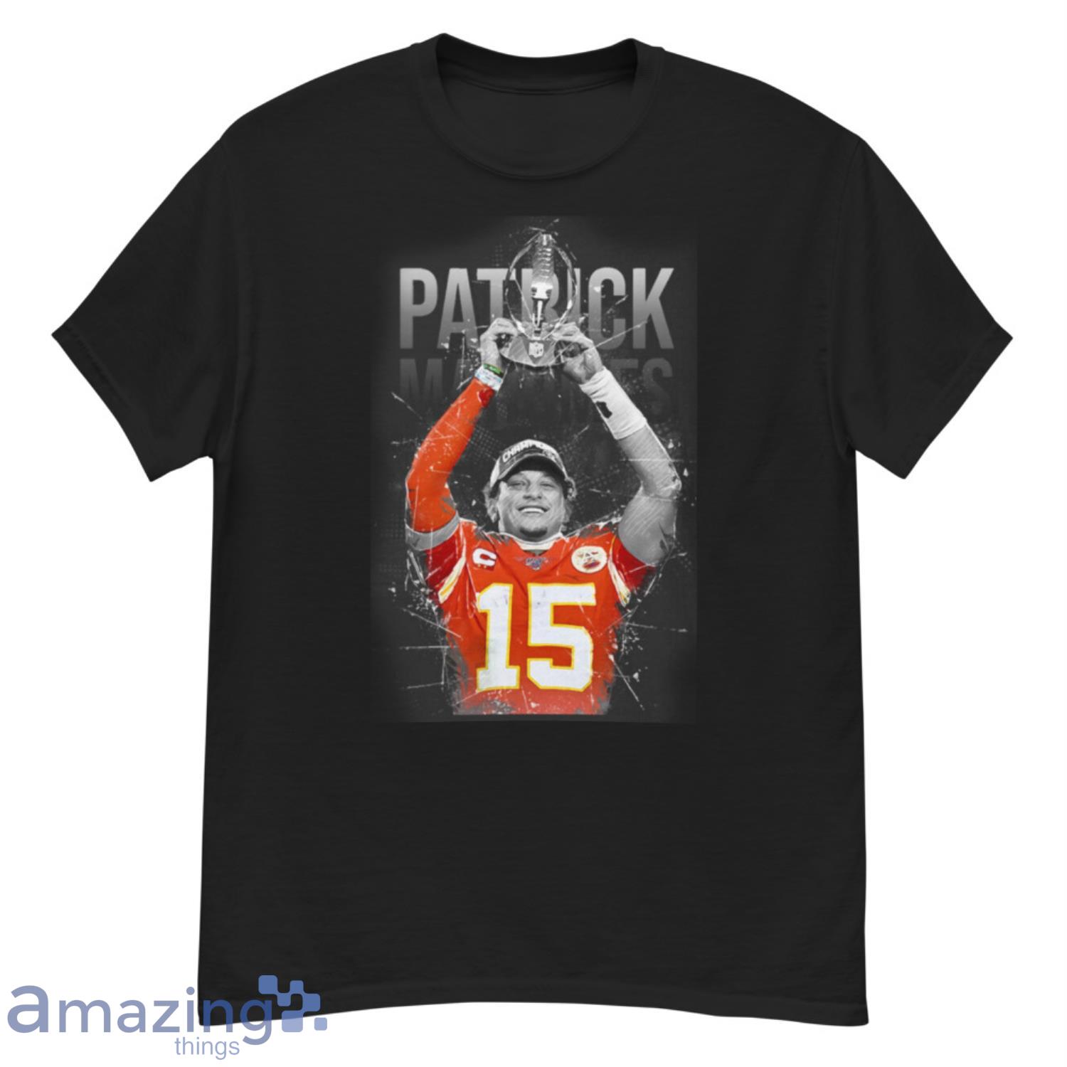 Patrick Mahomes Kansas City Chiefs Number 15 Black T-Shirt