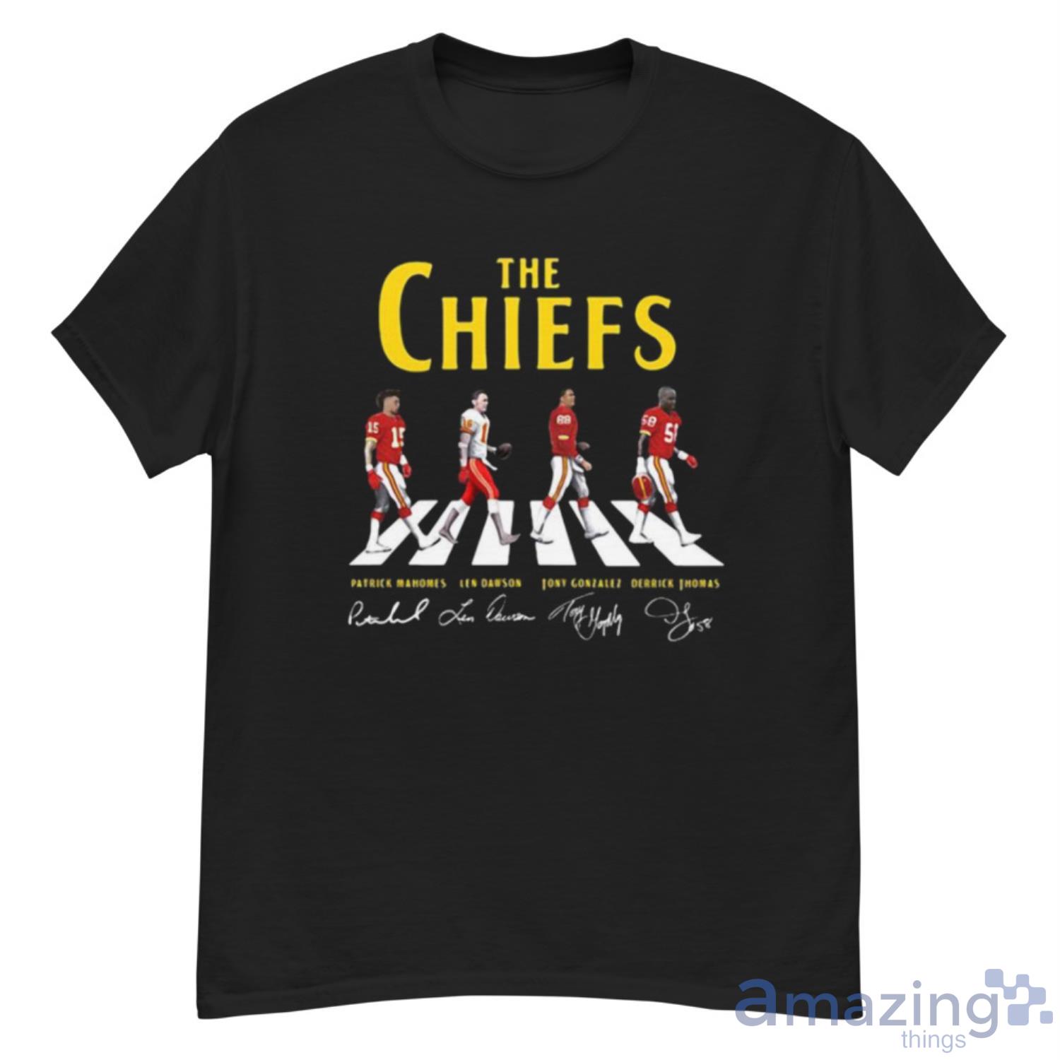 The kansas city chiefs football team abbey road signatures shirtThe kansas  city chiefs football team abbey road signatures shirt