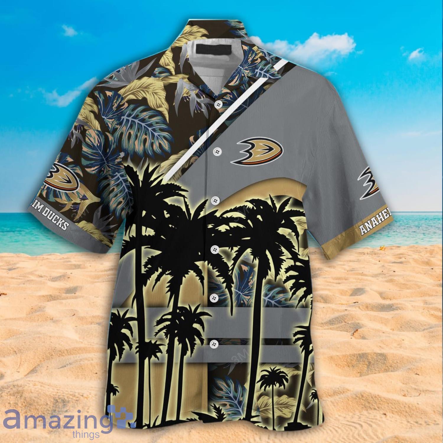 Anaheim Ducks NHL Coconut Tree And Tropical Pattern Hawaiian Shirt And Shorts image Anaheim Ducks NHL Coconut Tree And Tropical Pattern Hawaiian Shirt And Shorts Product Photo 2