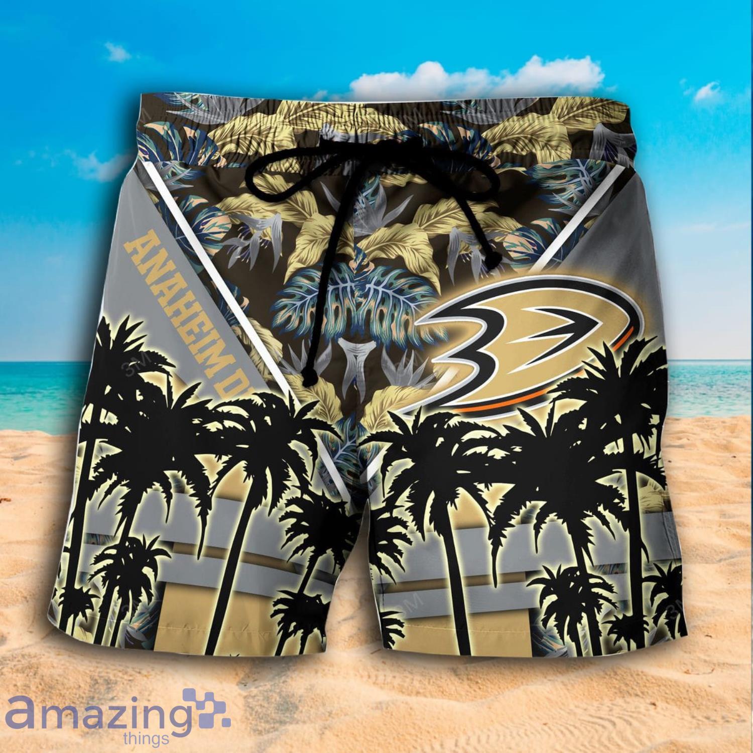 Anaheim Ducks NHL Coconut Tree And Tropical Pattern Hawaiian Shirt And Shorts image Anaheim Ducks NHL Coconut Tree And Tropical Pattern Hawaiian Shirt And Shorts Product Photo 4