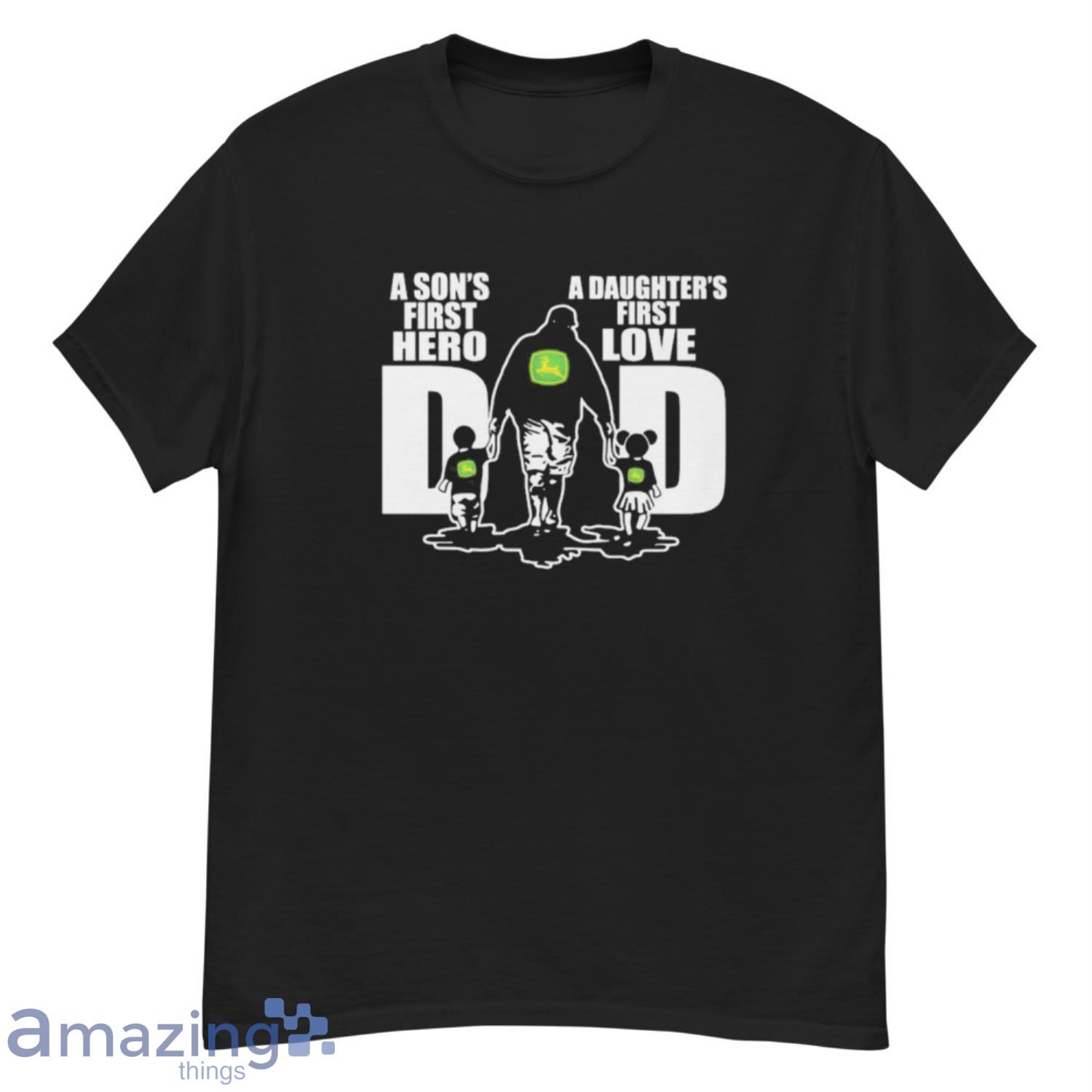 John deere a son’s first hero a daughter’s first love dad happy father’s day shirt - G500 Men’s Classic T-Shirt