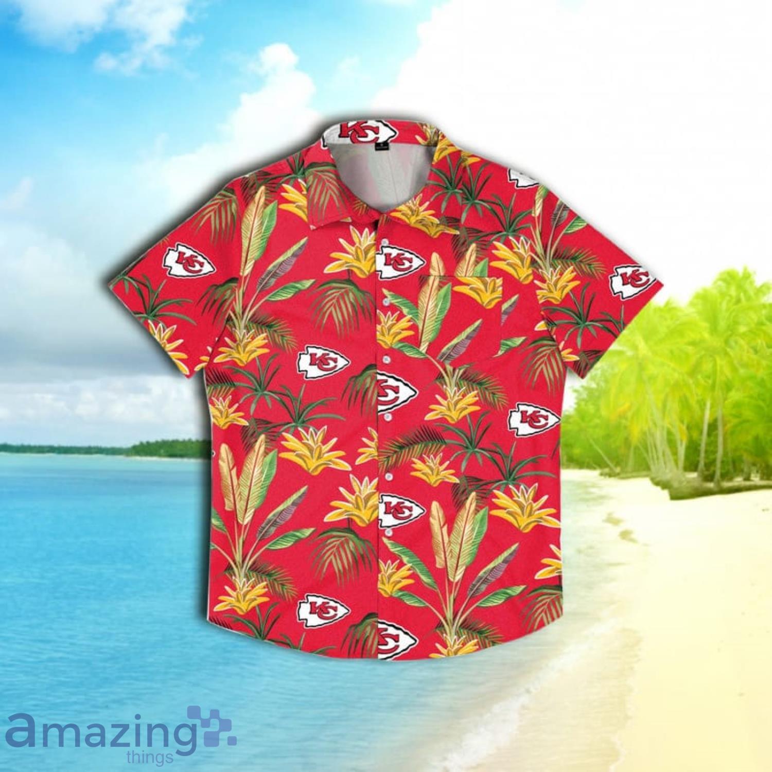 Kansas City Chiefs Nfl Mens Victory Vacay Short Sleeve Hawaiian Shirt Product Photo 1
