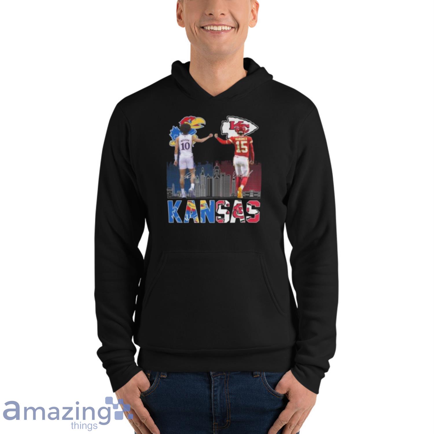Wilson 10 And Mahomes Kansas City 2023 signatures shirt image Wilson 10 And Mahomes Kansas City 2023 signatures shirt Product Photo 8