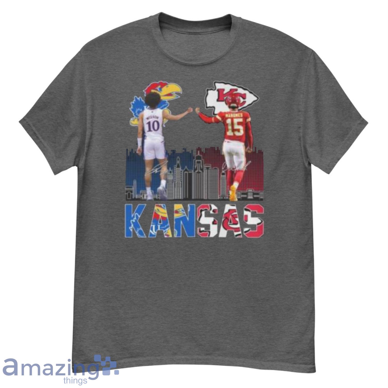 Wilson 10 And Mahomes Kansas City 2023 signatures shirt Product Photo 1 Wilson 10 And Mahomes Kansas City 2023 signatures shirt Product Photo 1