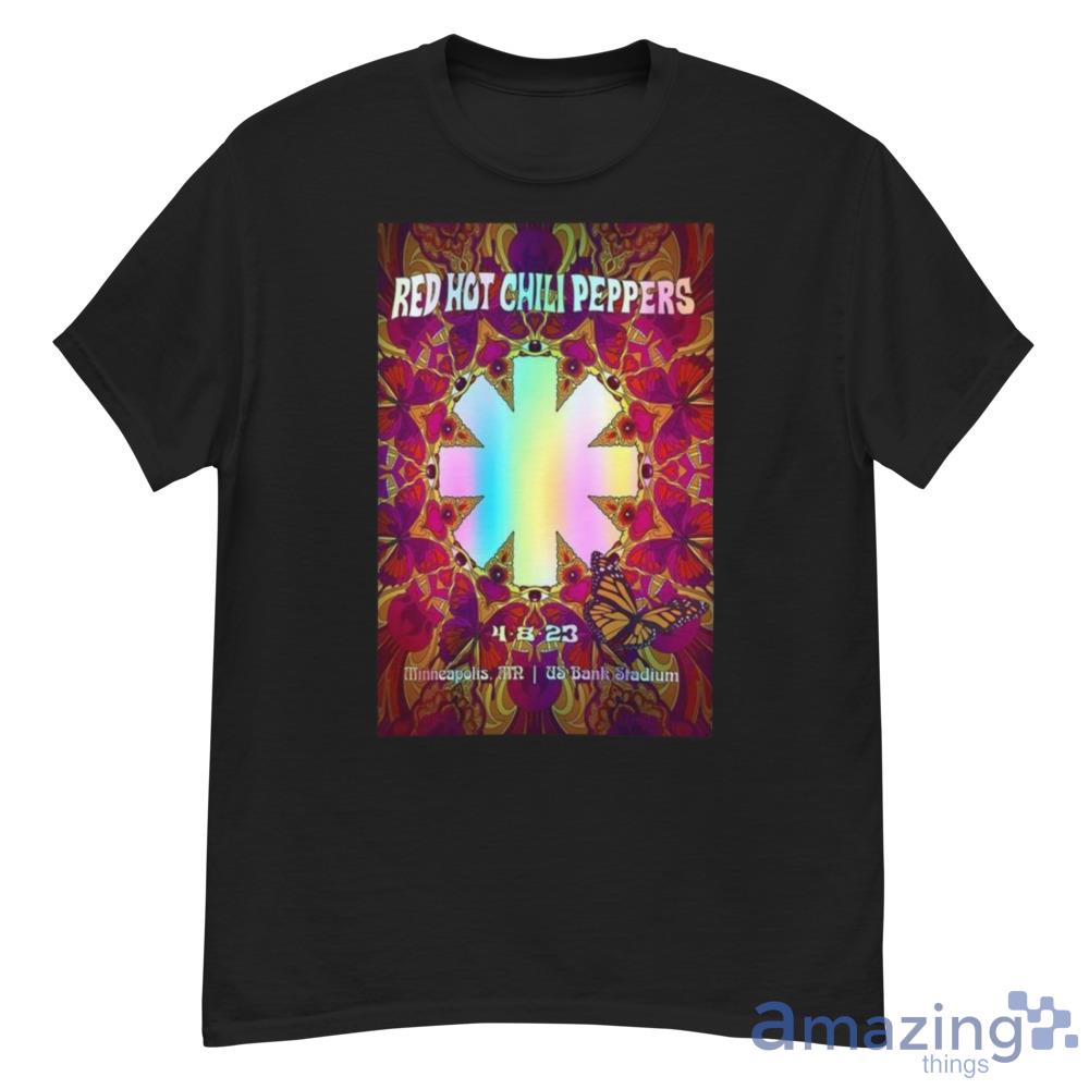 2023 Red Hot Chili Peppers Minneapolis Mn Poster 2023 LogoShirt For Men Women - G500 Men’s Classic T-Shirt