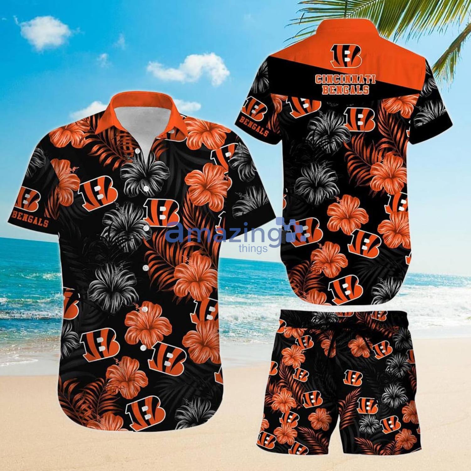 Gift For Fans NFL Cincinnati Bengals Black Flowers Orange Hawaiian