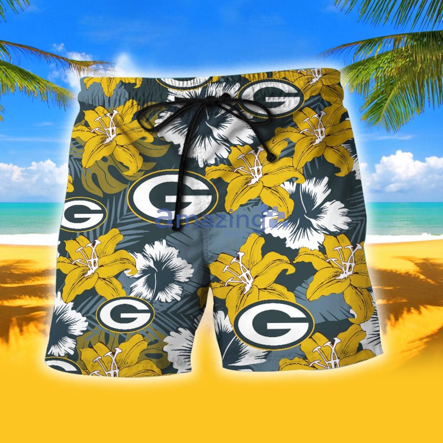 Men Green Bay Packers Football Floral Aloha Hawaiian Shirt Summer Vacation