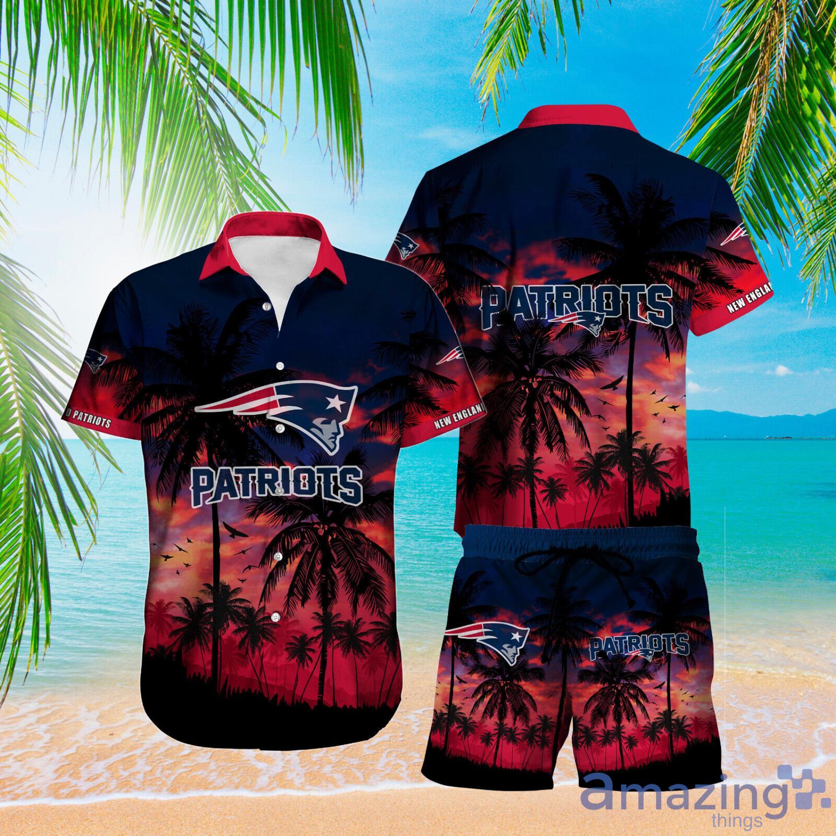 New England Patriots Amzazing Sunset And Coconut Trees Aloha Hawaiian Shirt  And Beach Short