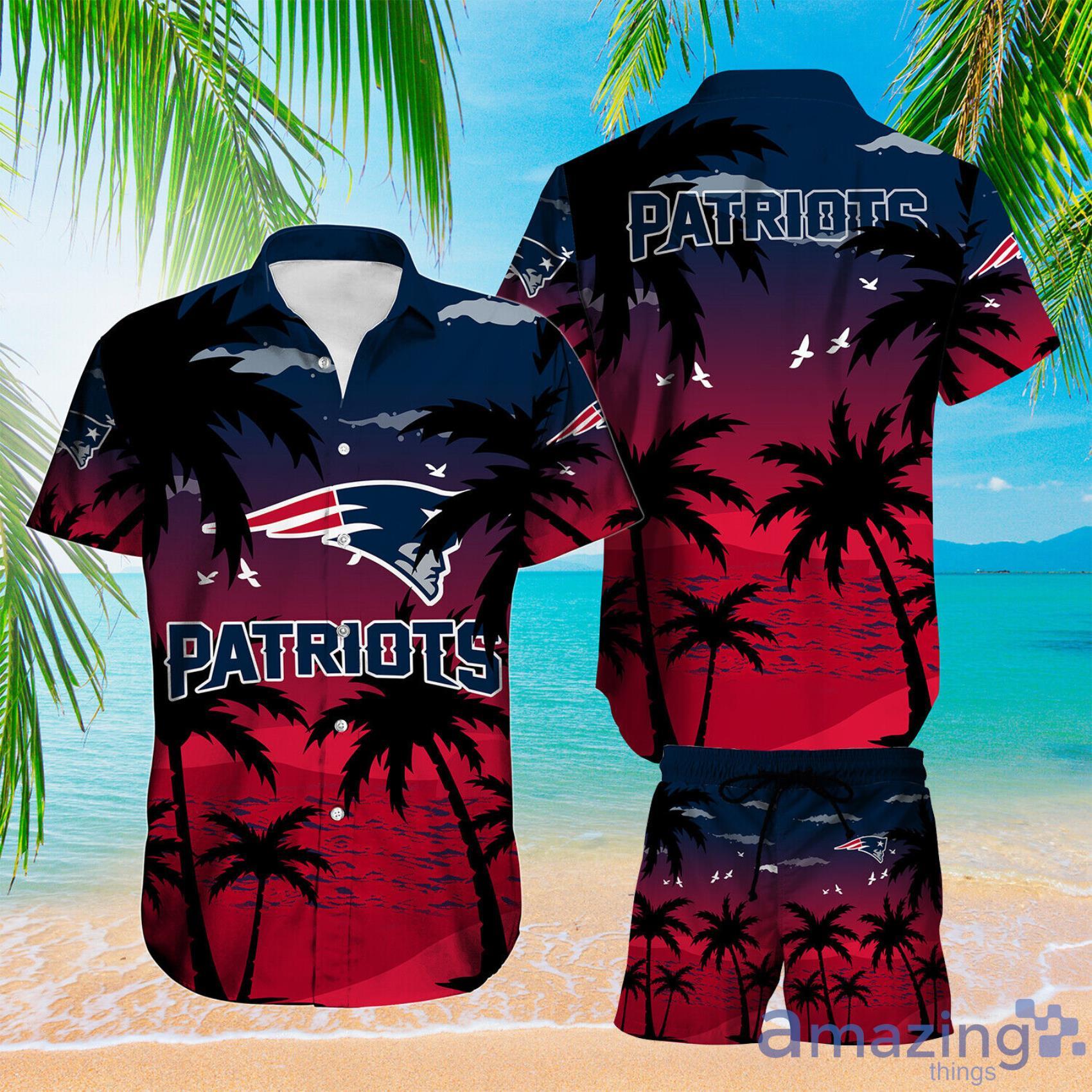 New England Patriots Beautiful Beach Sunset Aloha Hawaiian Shirt And Beach  Short