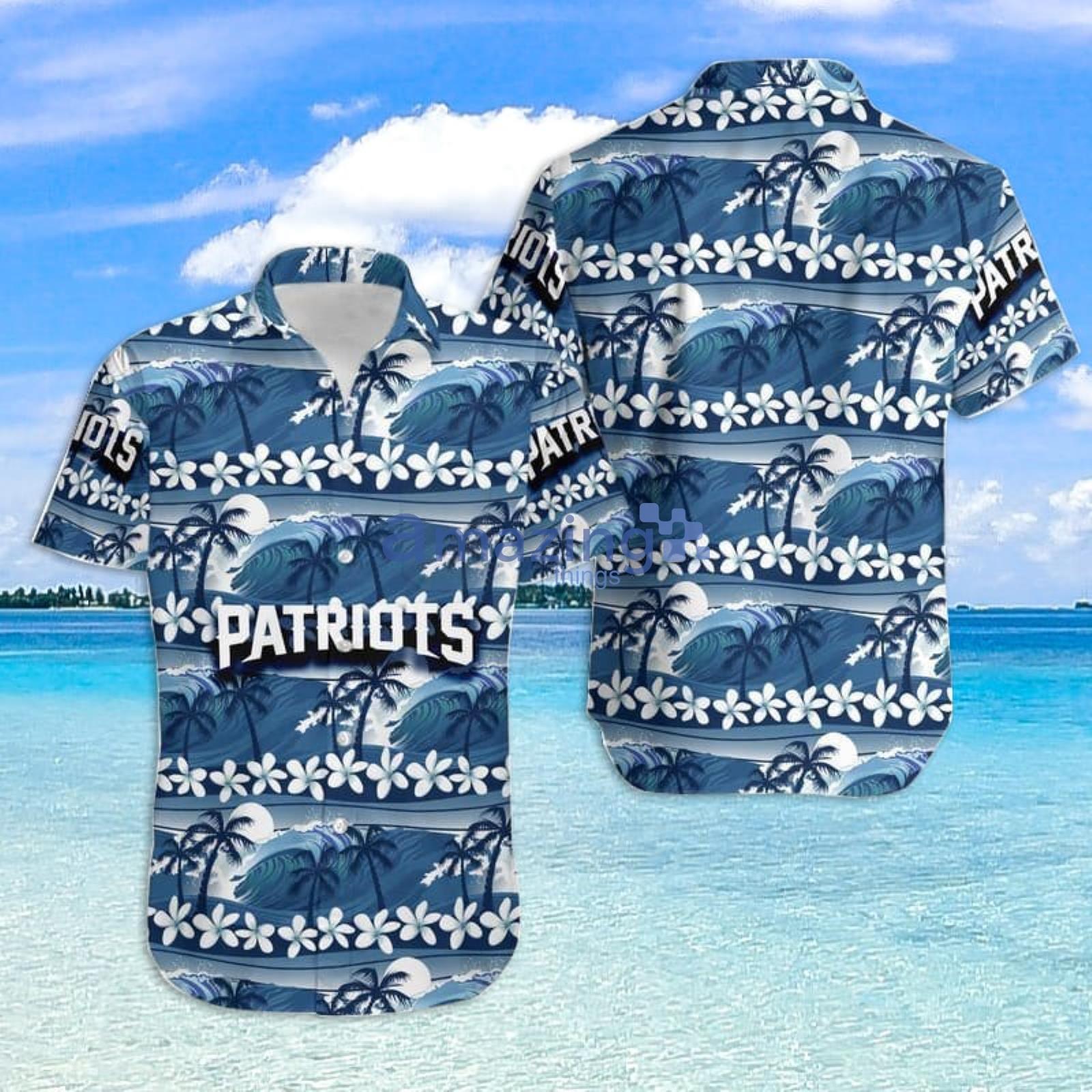 New England Patriots Coconut Trees All Over Print NFL Hawaiian Shirt Product Photo 1