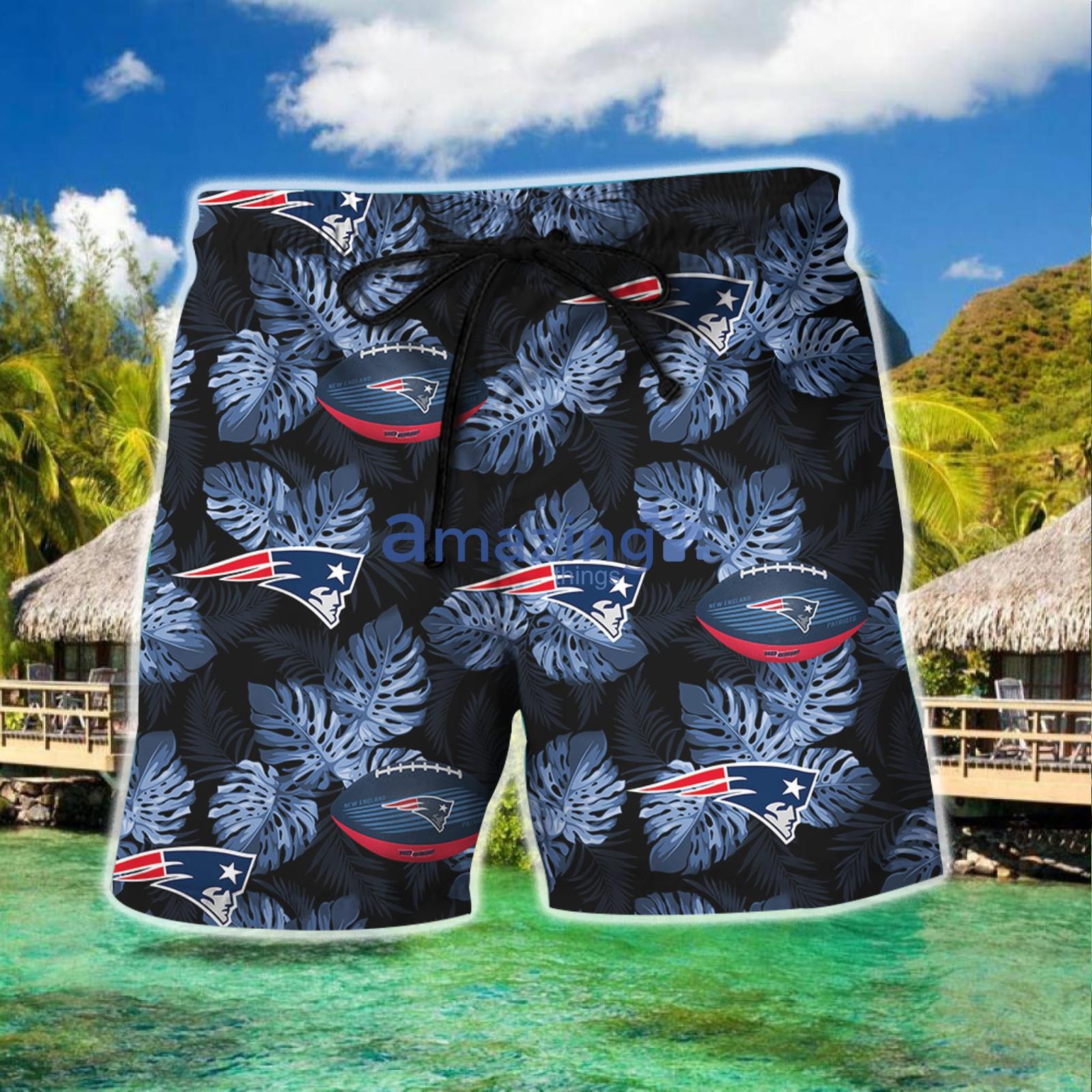 New England Patriots Floral Summer Gift Hawaiian Shirt And Shorts -  Banantees