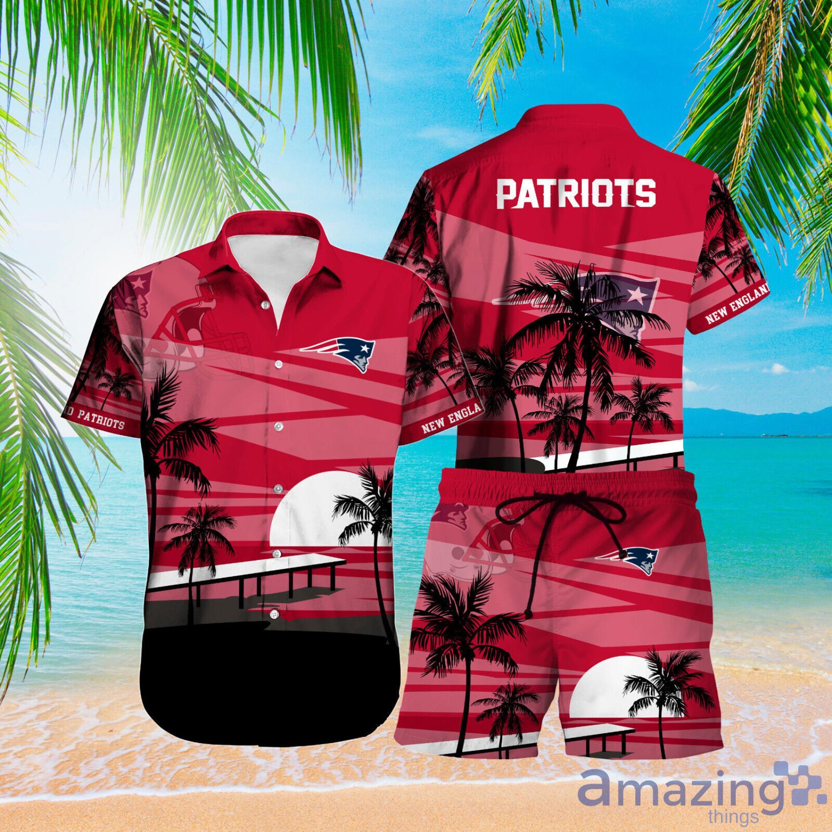 New England Patriots Beautiful Beach Sunset Aloha Hawaiian Shirt And Beach  Short