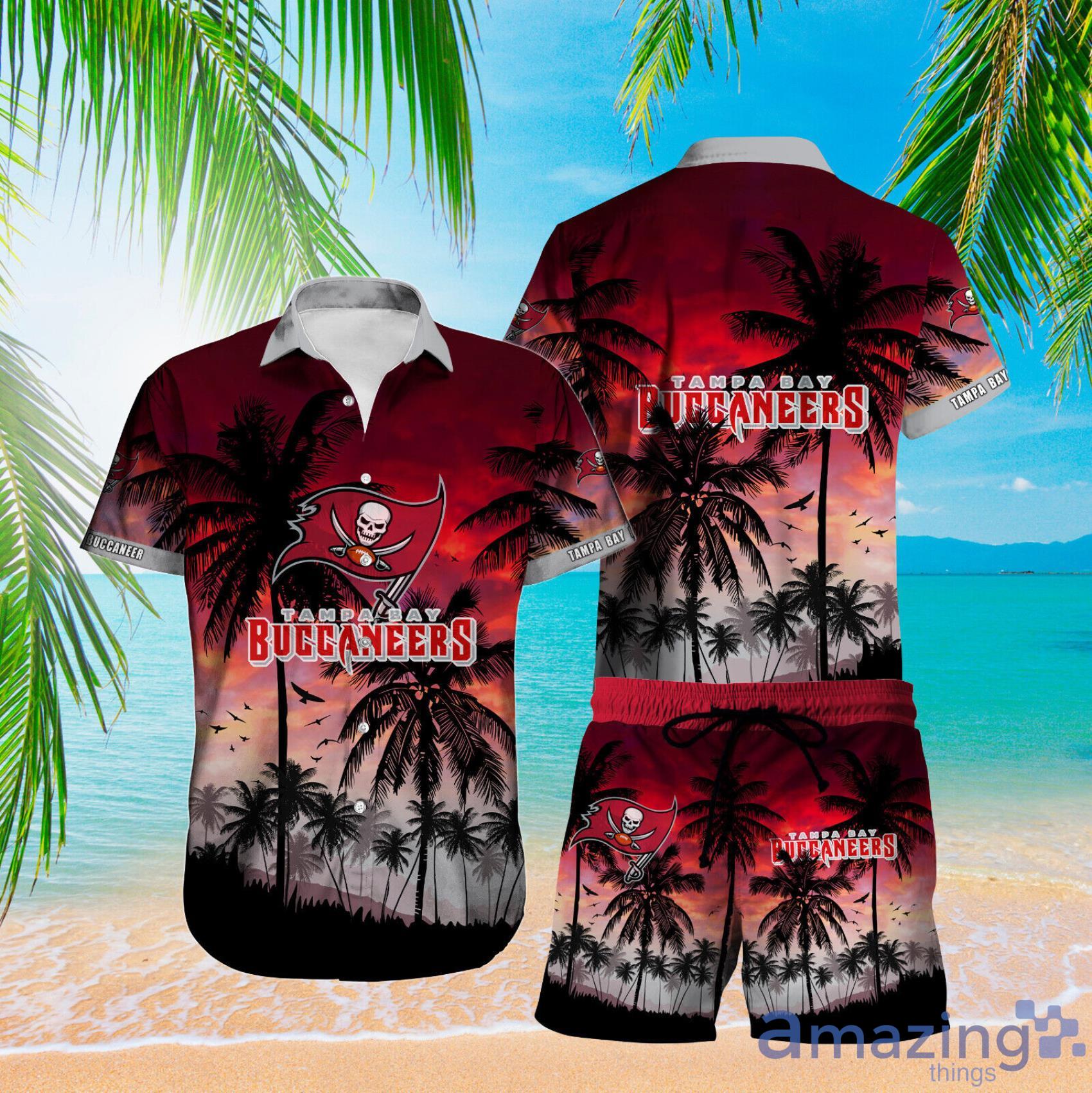 Tampa Bay Buccaneers Hawaiian Shirt Tropical Pattern Coconut Tree