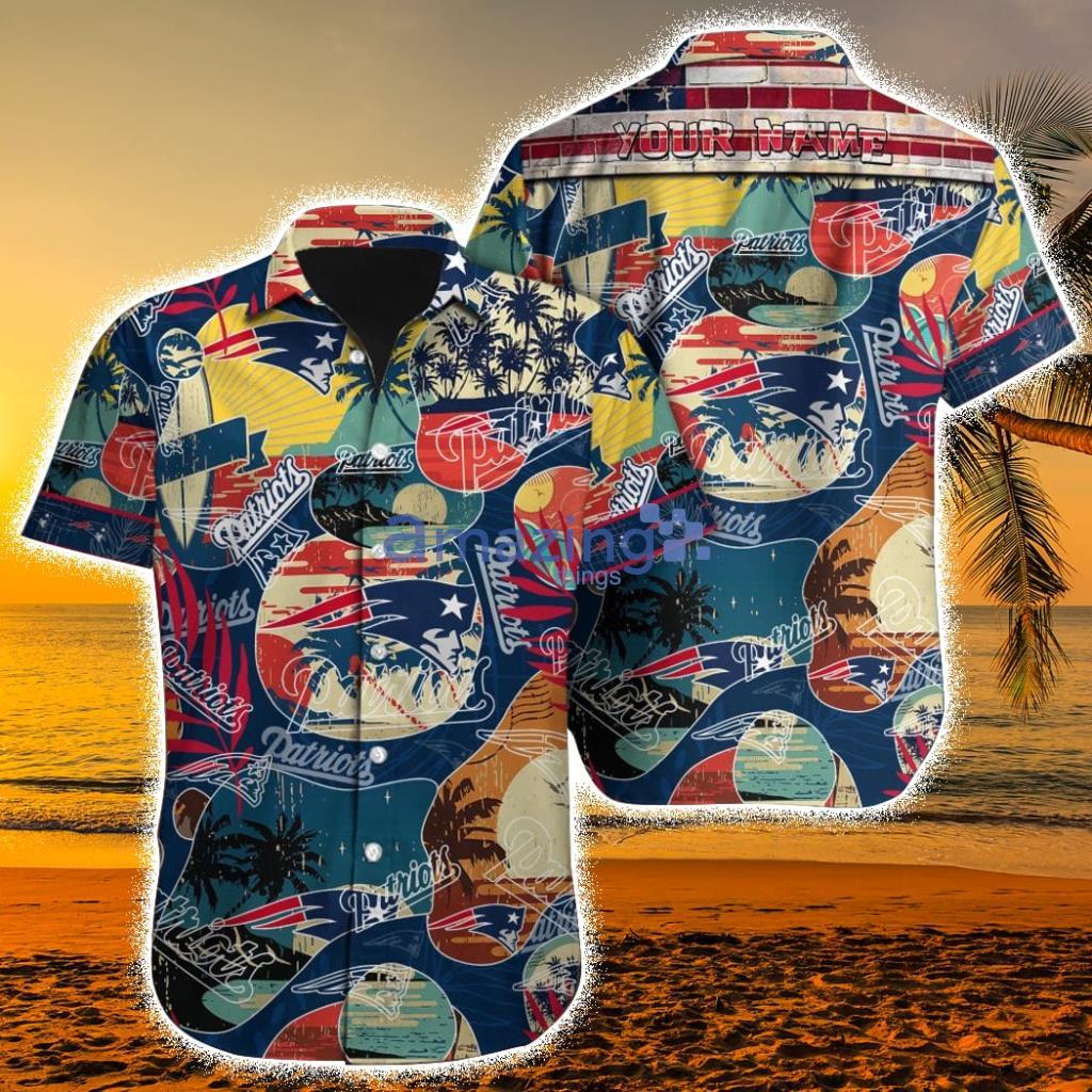 New England Patriots Custom Name NFL Hawaiian Shirt And Shorts