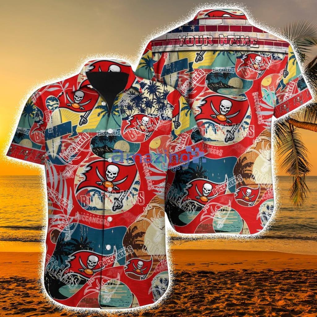 Custom Name NFL Tampa Bay Buccaneers Hawaiian Shirt And Short - Torunstyle