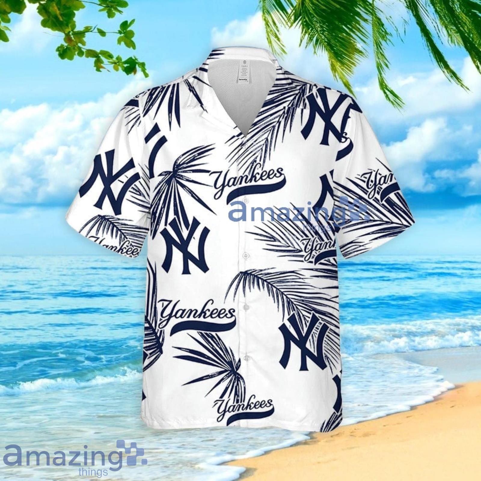 New York Yankees Palm Leaves Pattern Hawaiian Shirt And Shorts Summer Gift  For Yankees Fans