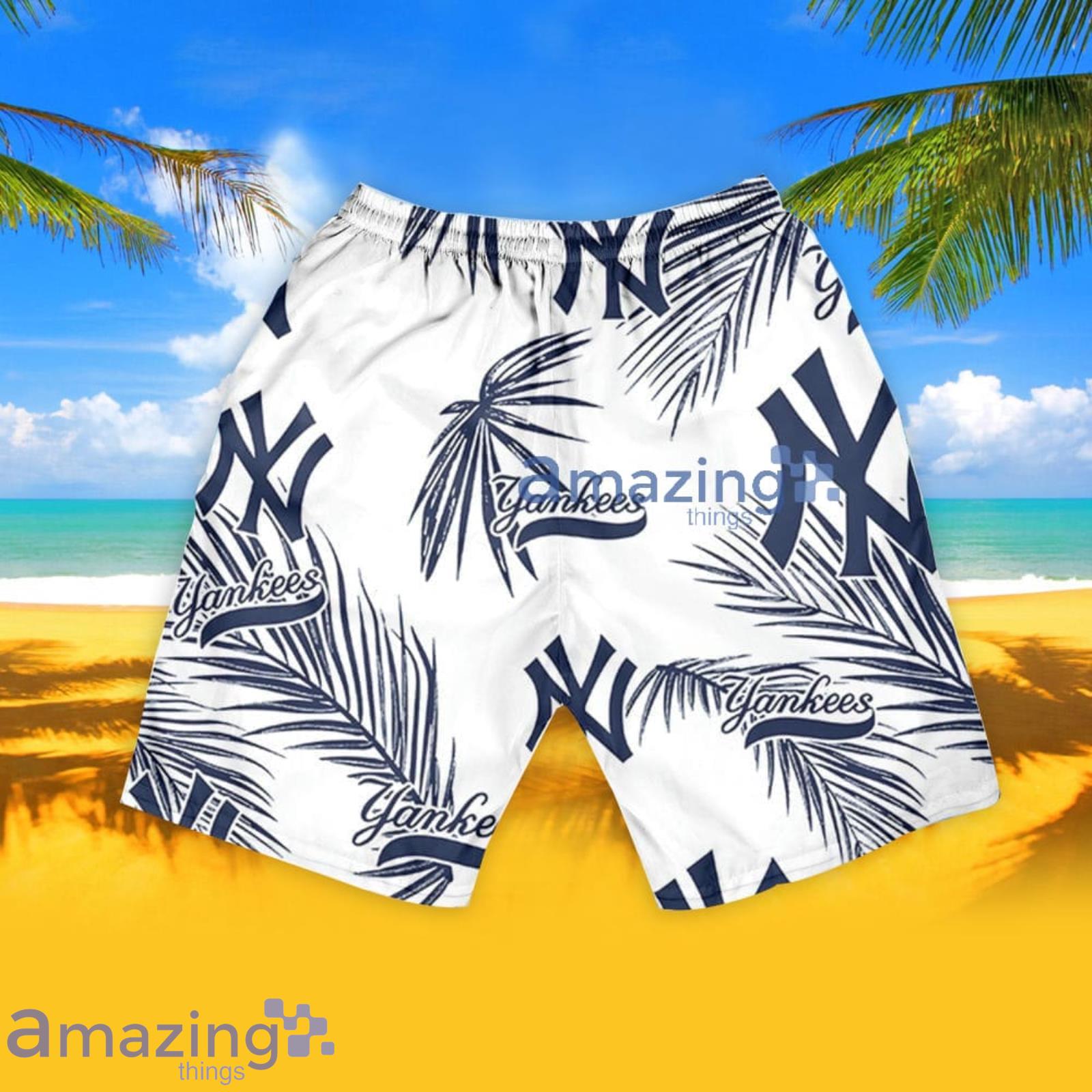 Personalized New York Yankees All Over Print 3D Palm Leaves Short