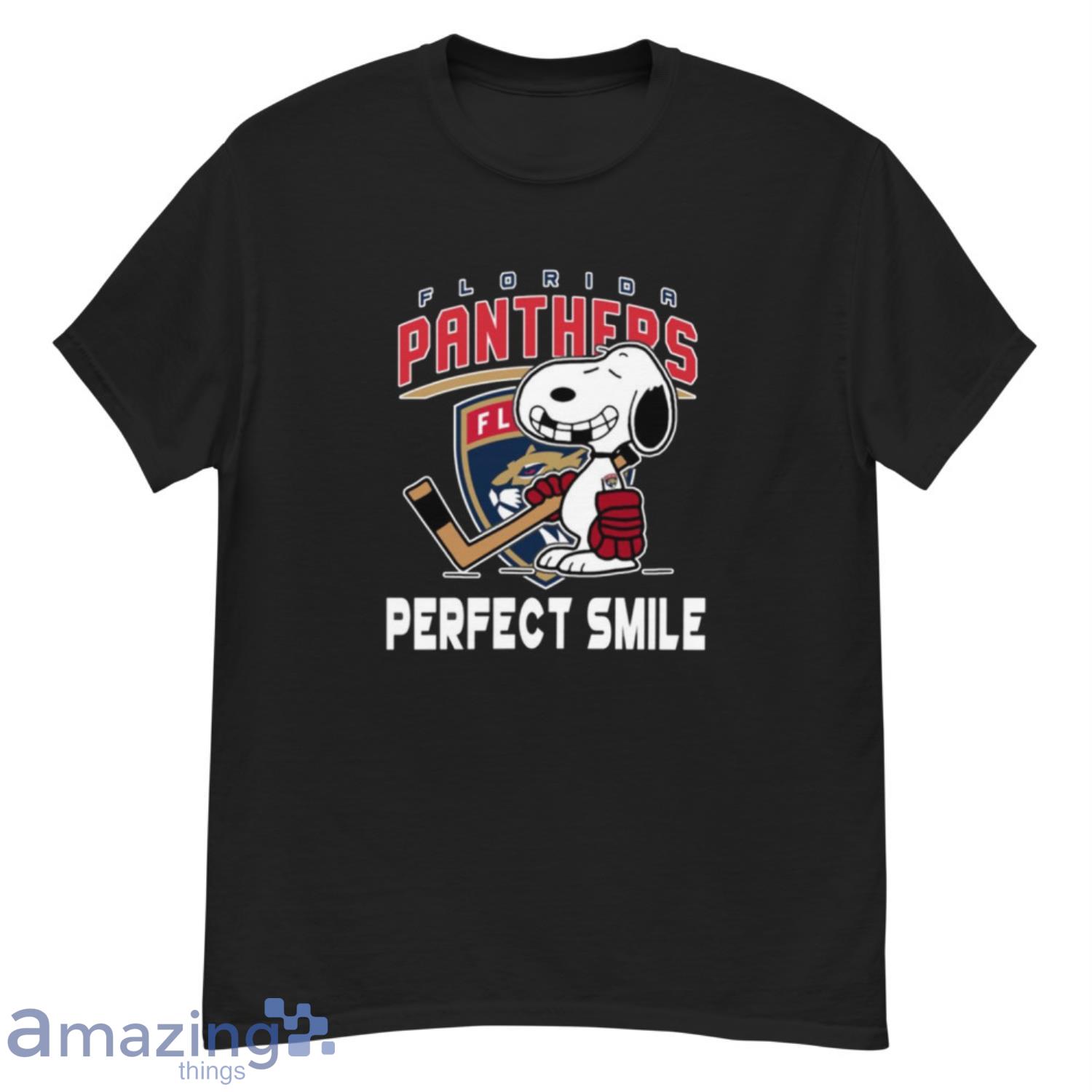 NHL Florida Panthers Snoopy Perfect Smile The Peanuts Movie Hockey T Shirt - G500 Men’s Classic T-Shirt