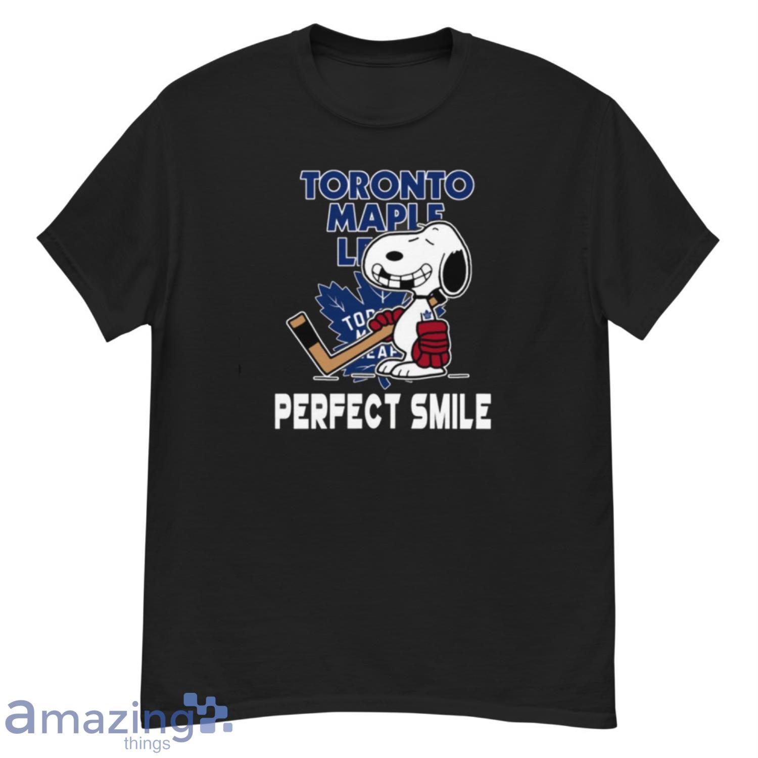 NHL Toronto Maple Leafs Snoopy Perfect Smile The Peanuts Movie Hockey Shirt For Fans - G500 Men’s Classic T-Shirt