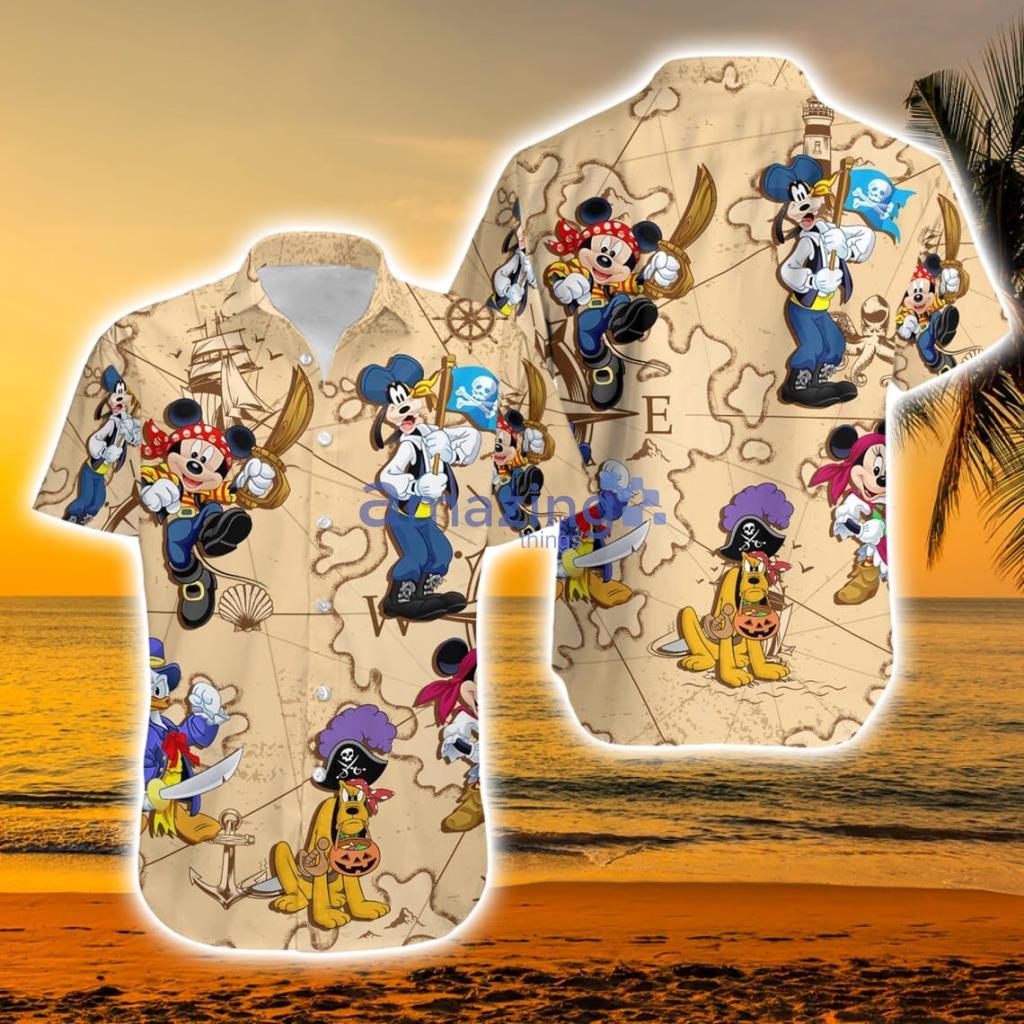 Retro Pirated Of The Caribbean Mickey And Friends Hawaiian Shirt