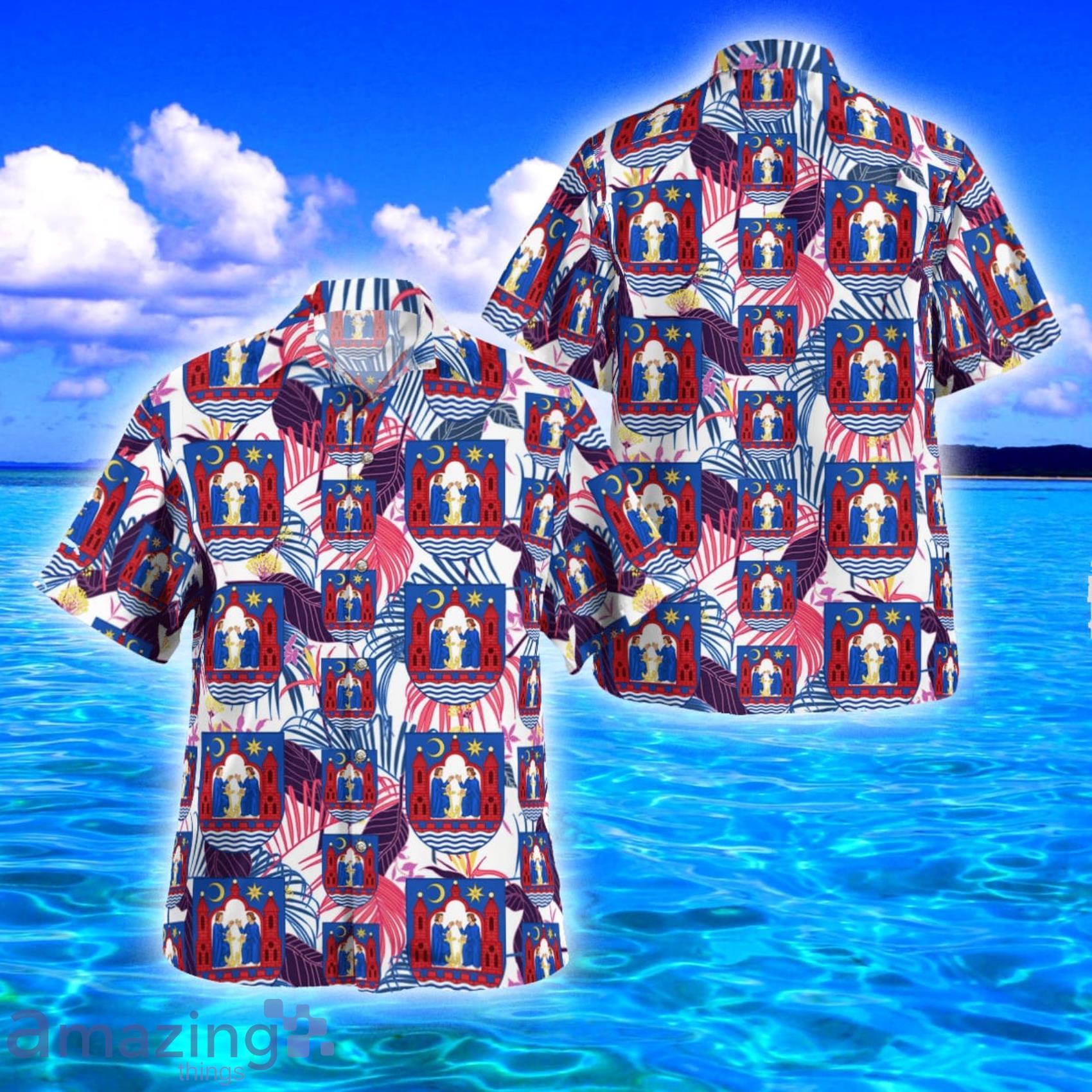 Denmark, Aarhus Tropical Style Hawaiian Shirt And Beach Short Product Photo 1