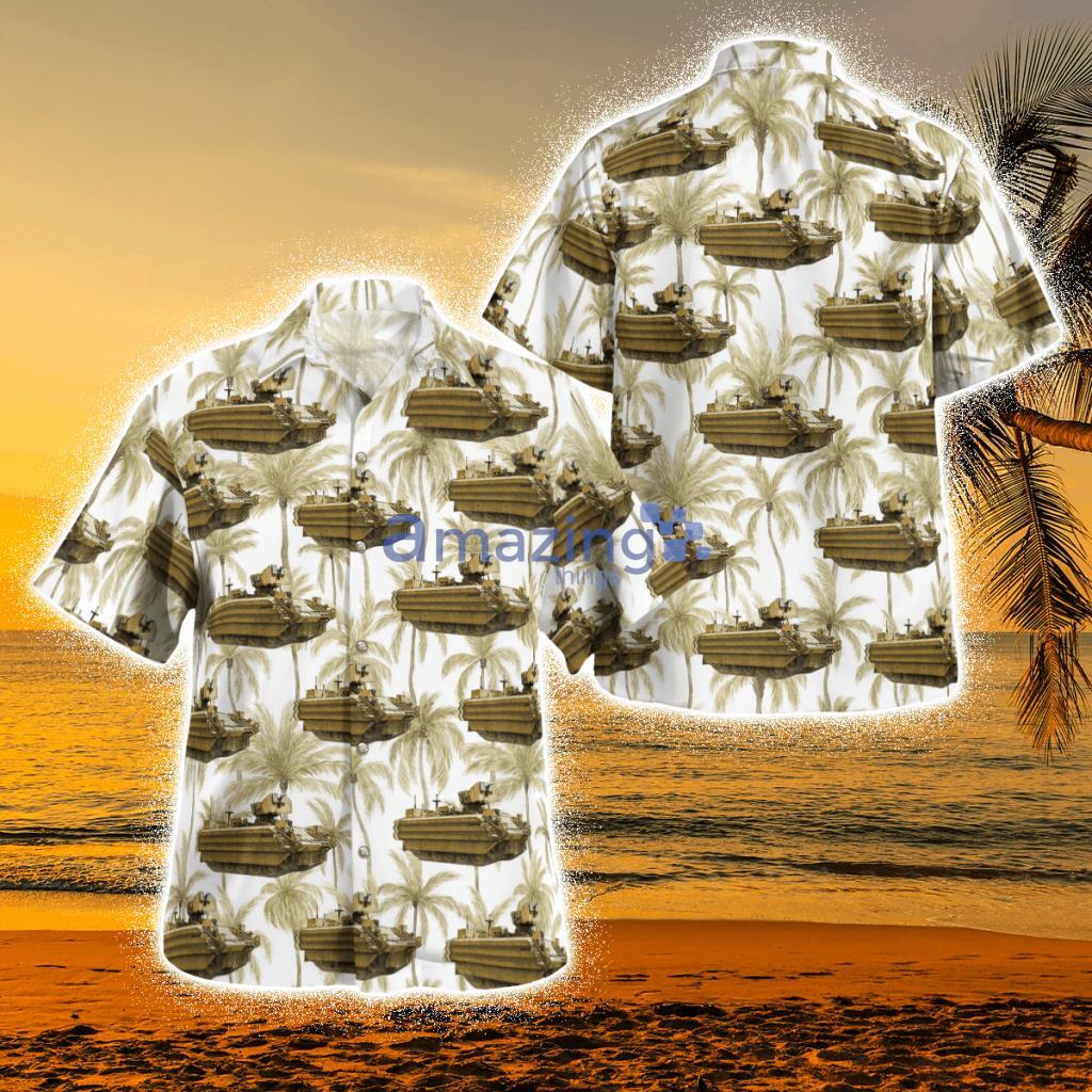 British Army Bulldog Armoured Fighting Vehicle Tropical Hawaiian Shirt Product Photo 1