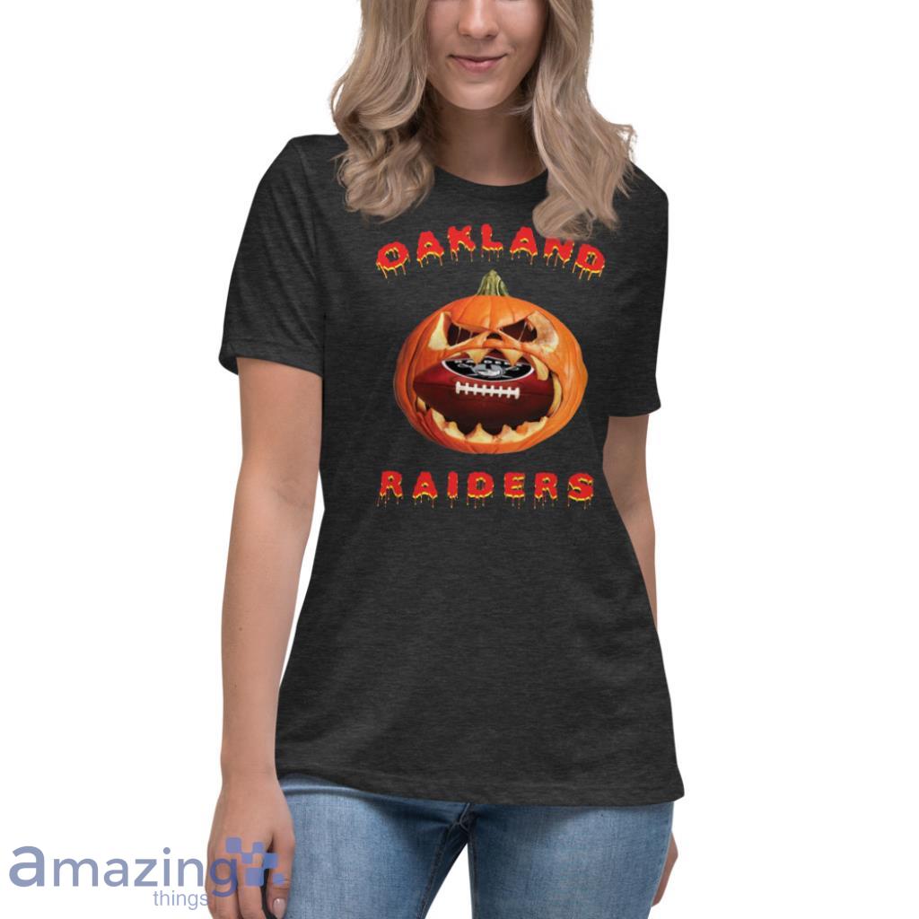 NFL Oakland Raiders Halloween Pumpkin Football Sports T Shirt image NFL Oakland Raiders Halloween Pumpkin Football Sports T Shirt Product Photo 10
