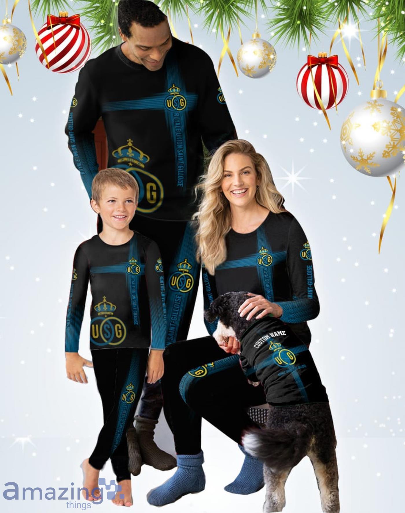 Royale Union Saint-Gilloise Custom Name Pajamas Set For Family Sport Fans Gift Product Photo 1 Royale Union Saint-Gilloise Custom Name Pajamas Set For Family Sport Fans Gift Product Photo 1