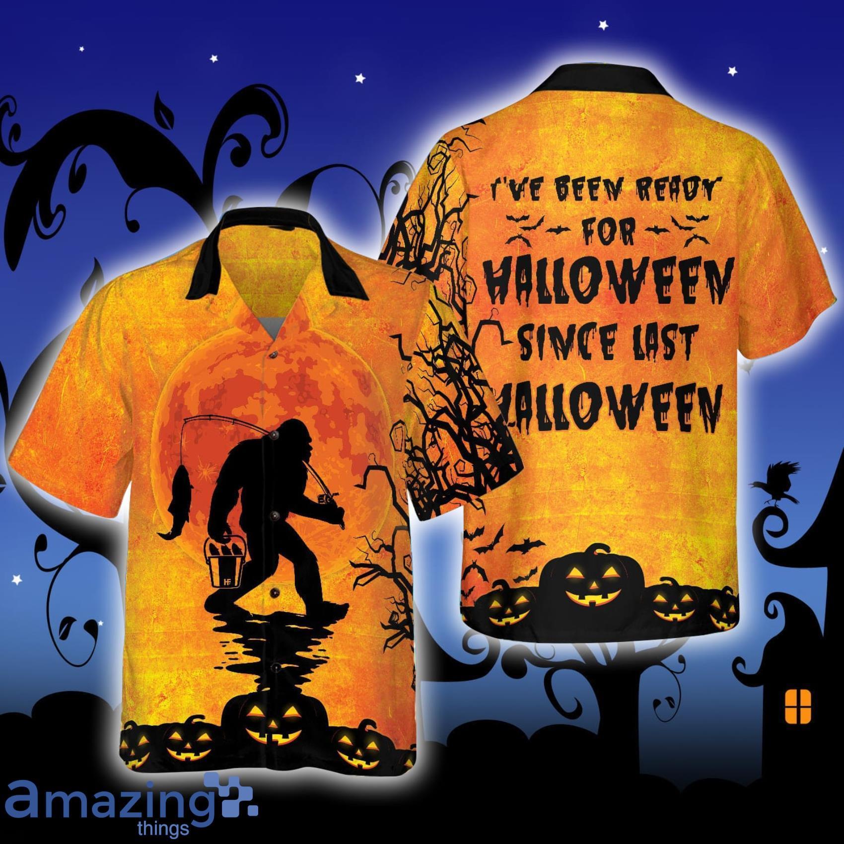Big Foot Has Been Ready For Halloween Short Sleeve Hawaiian Shirt Product Photo 1