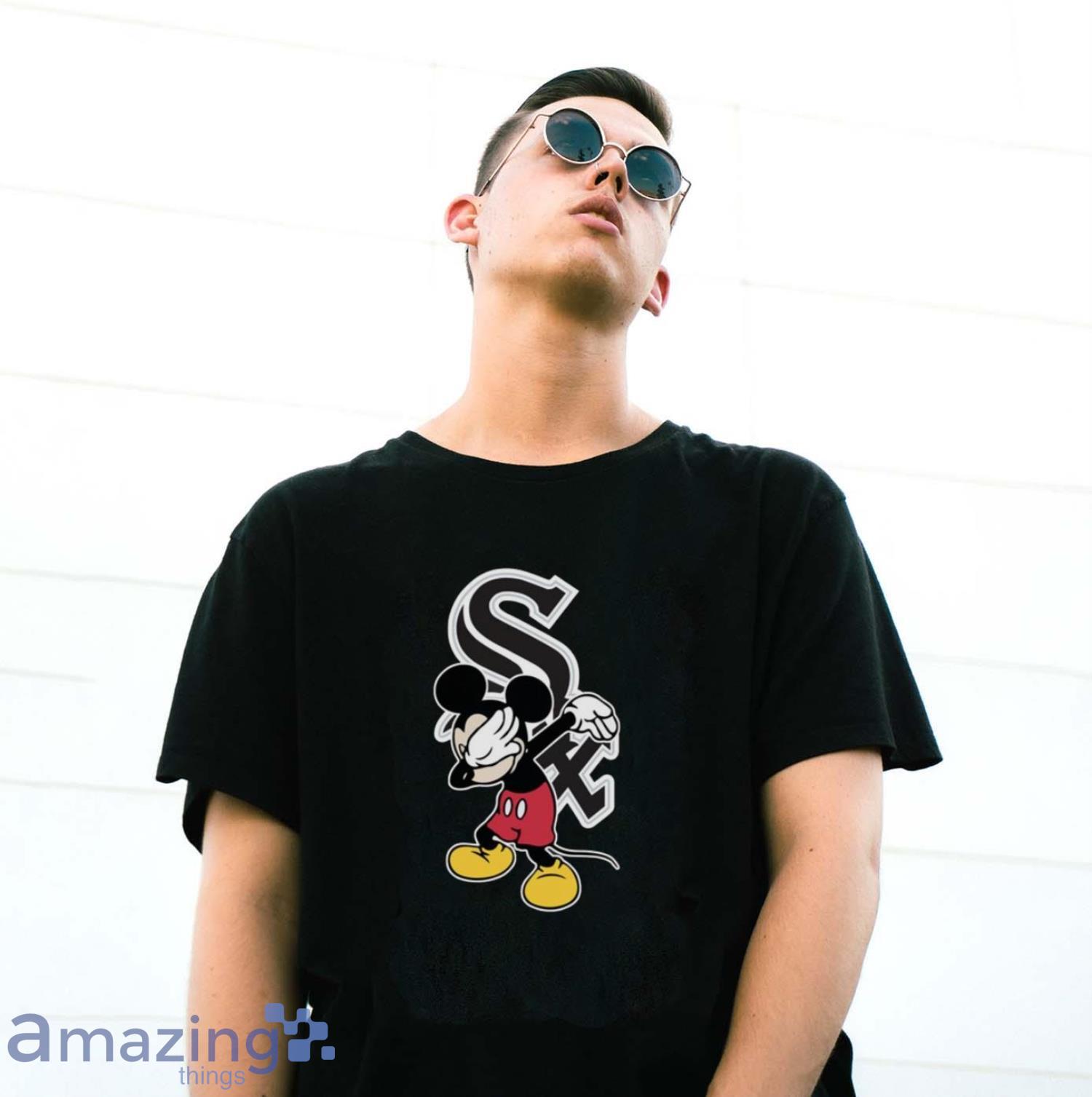 Chicago White Sox MLB Baseball Dabbing Mickey Disney Sports T Shirt For Men And Women image Chicago White Sox MLB Baseball Dabbing Mickey Disney Sports T Shirt For Men And Women - G500 Gildan T-Shirt