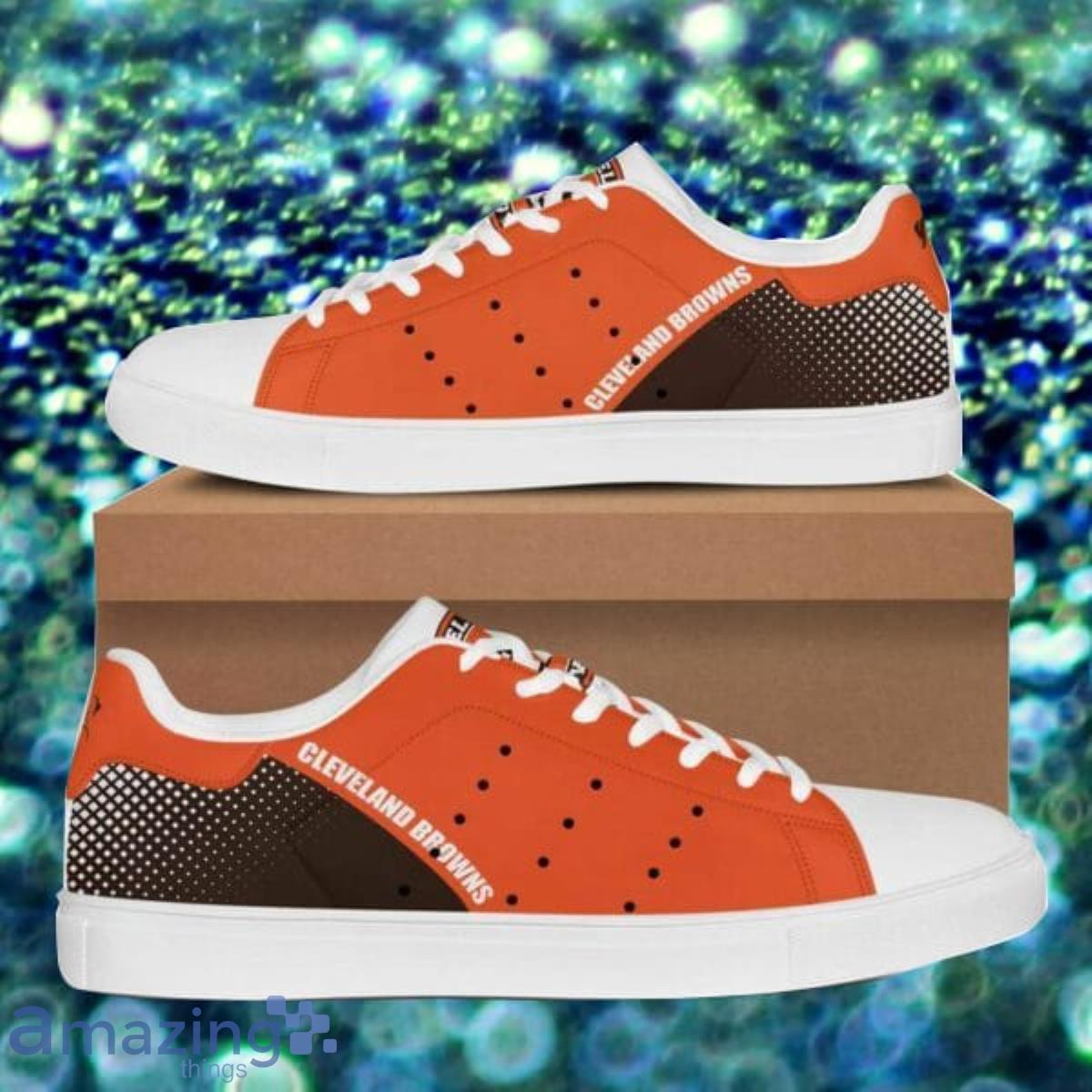 Cleveland Browns NFL Low Top Skate Shoes Special Gift Product Photo 1