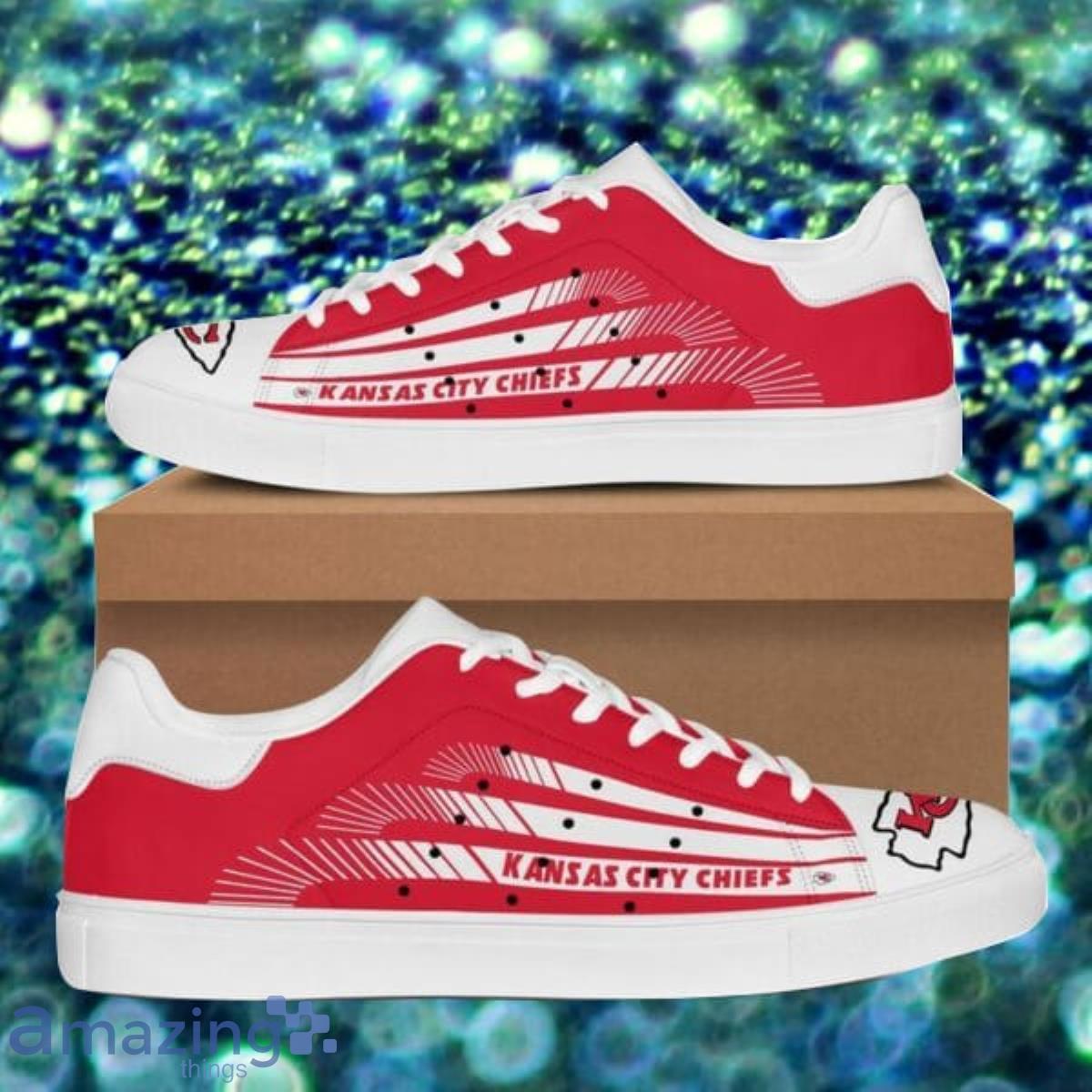 Kansas City Chiefs NFL Low Top Skate Shoes Unique Gift For Fan Product Photo 1 Kansas City Chiefs NFL Low Top Skate Shoes Unique Gift For Fan Product Photo 1