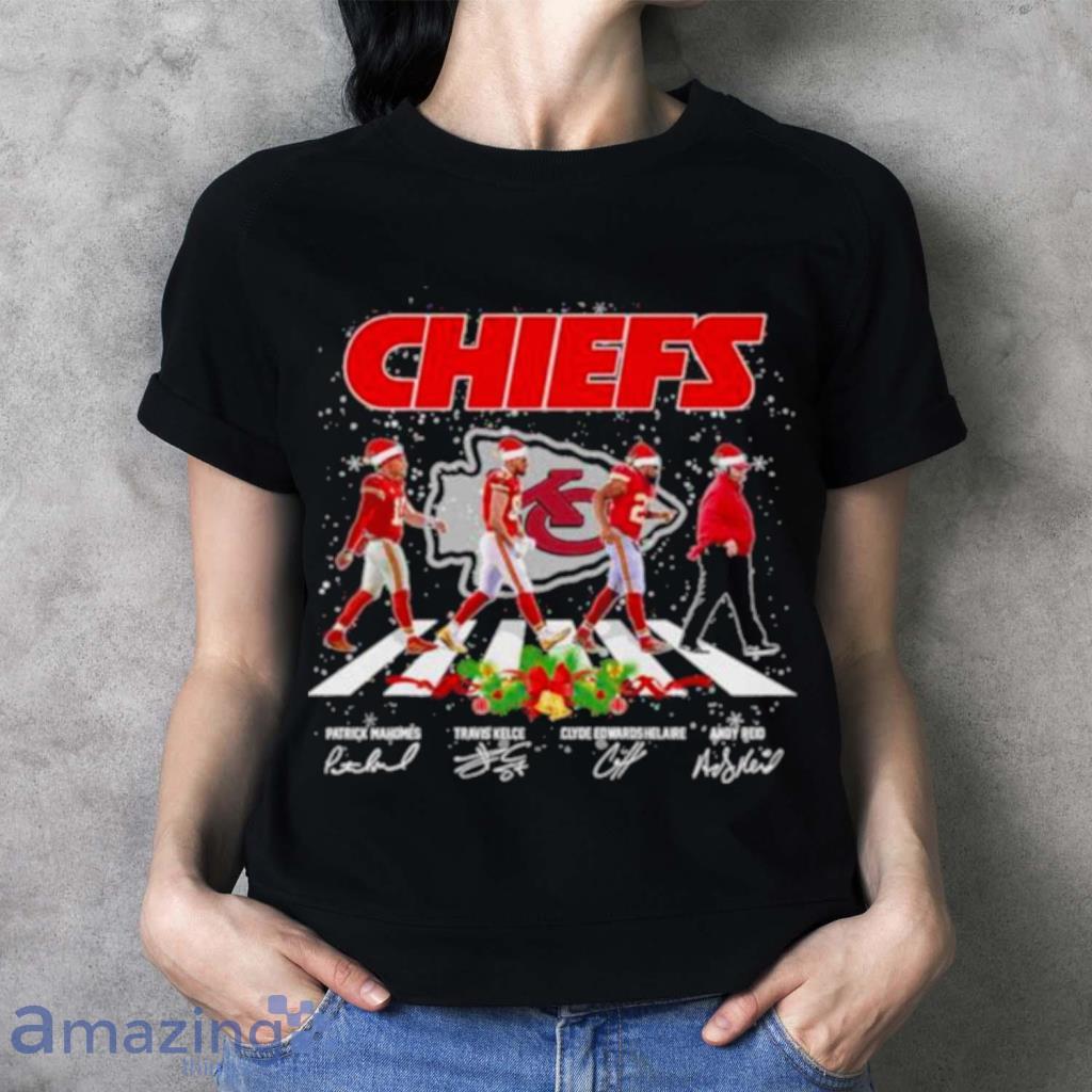 Kansas City Chiefs Road Name & Number T-Shirt - Patrick Mahomes - Mens