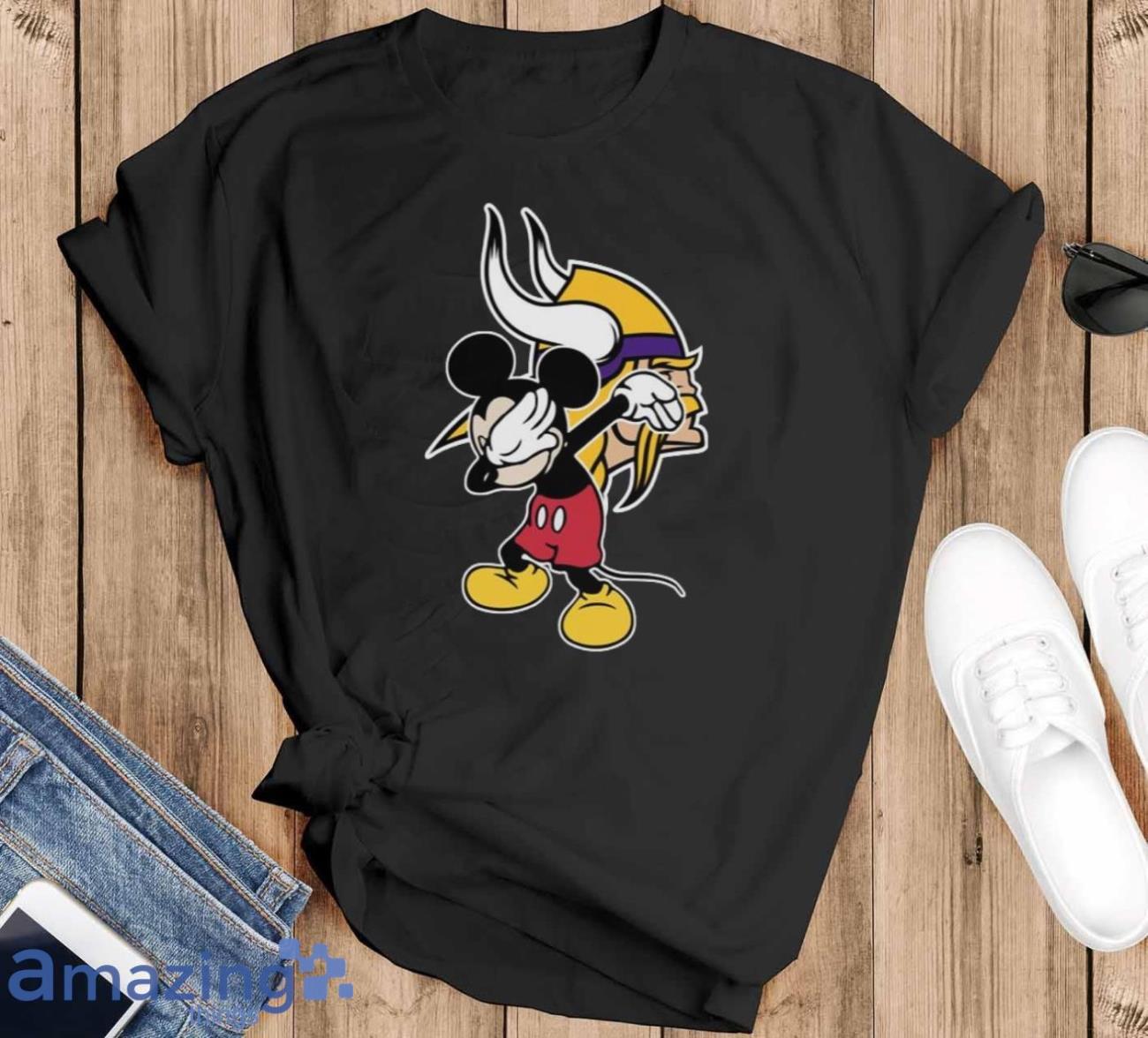 Minnesota Vikings NFL Football Dabbing Mickey Disney Sports T