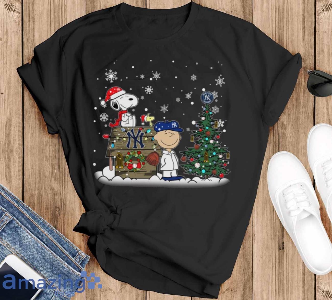 MLB New York Yankees Snoopy Charlie Brown Christmas Baseball Commissioner's  Trophy T Shirt Christmas Gift