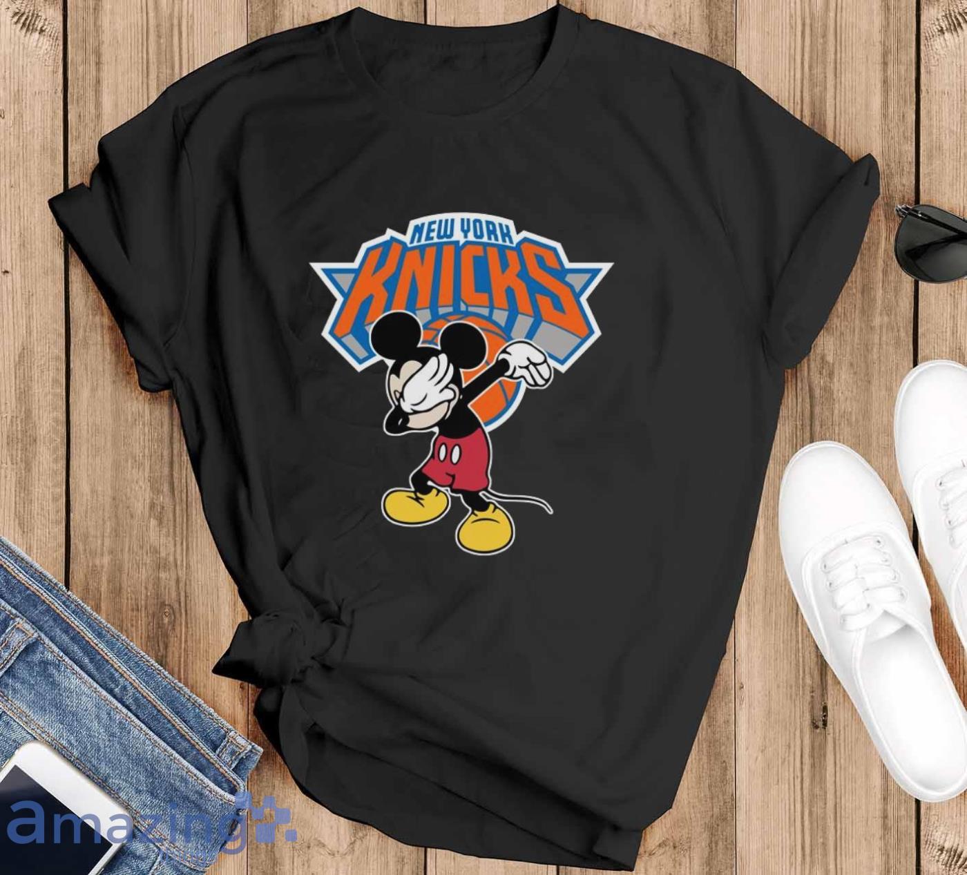New York Knicks NBA Basketball Dabbing Mickey Disney Sports T Shirt For Men And Women - Black T-Shirt