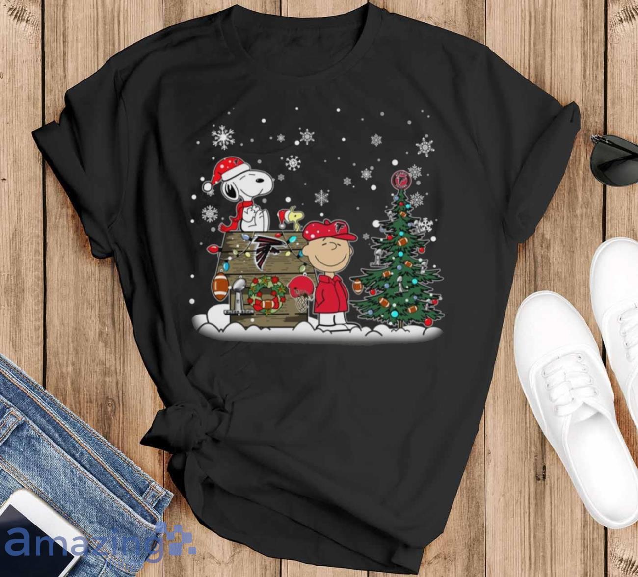 NFL Atlanta Falcons Snoopy Charlie Brown Christmas Football Super Bowl  Sports T Shirt Christmas Gift