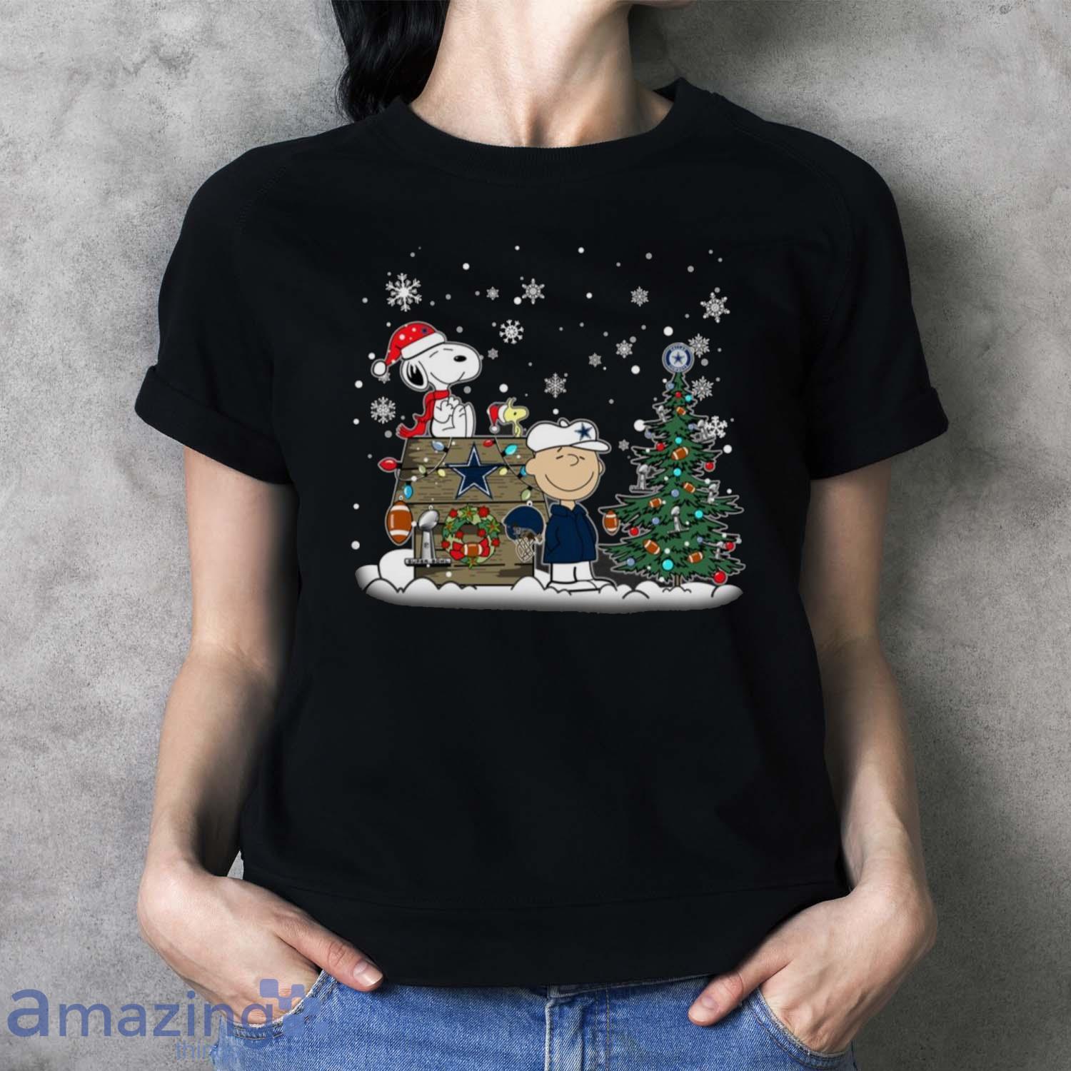 NFL Dallas Cowboys Snoopy Charlie Brown Christmas Football Super Bowl  Sports T Shirt Christmas Gift