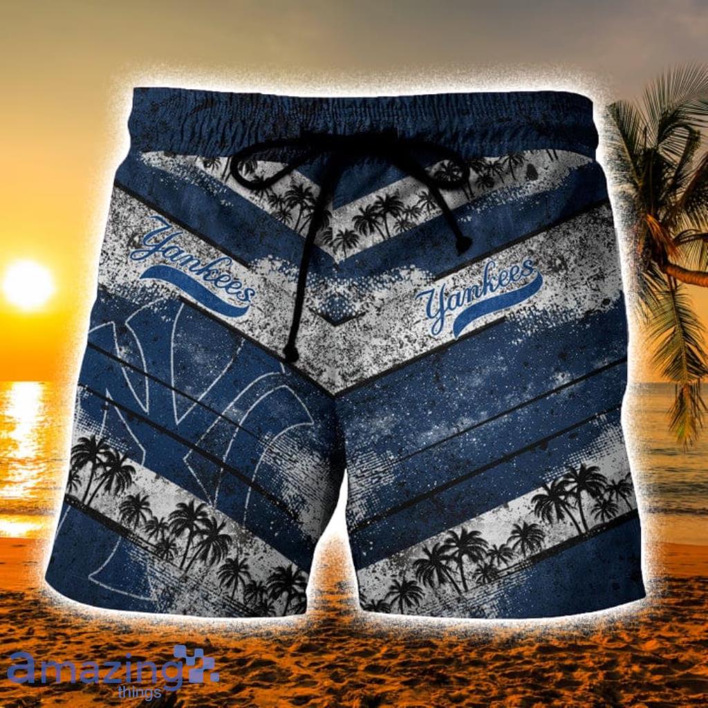 New York Yankees Cool Hawaiian Shorts Gift For Fans Product Photo 1