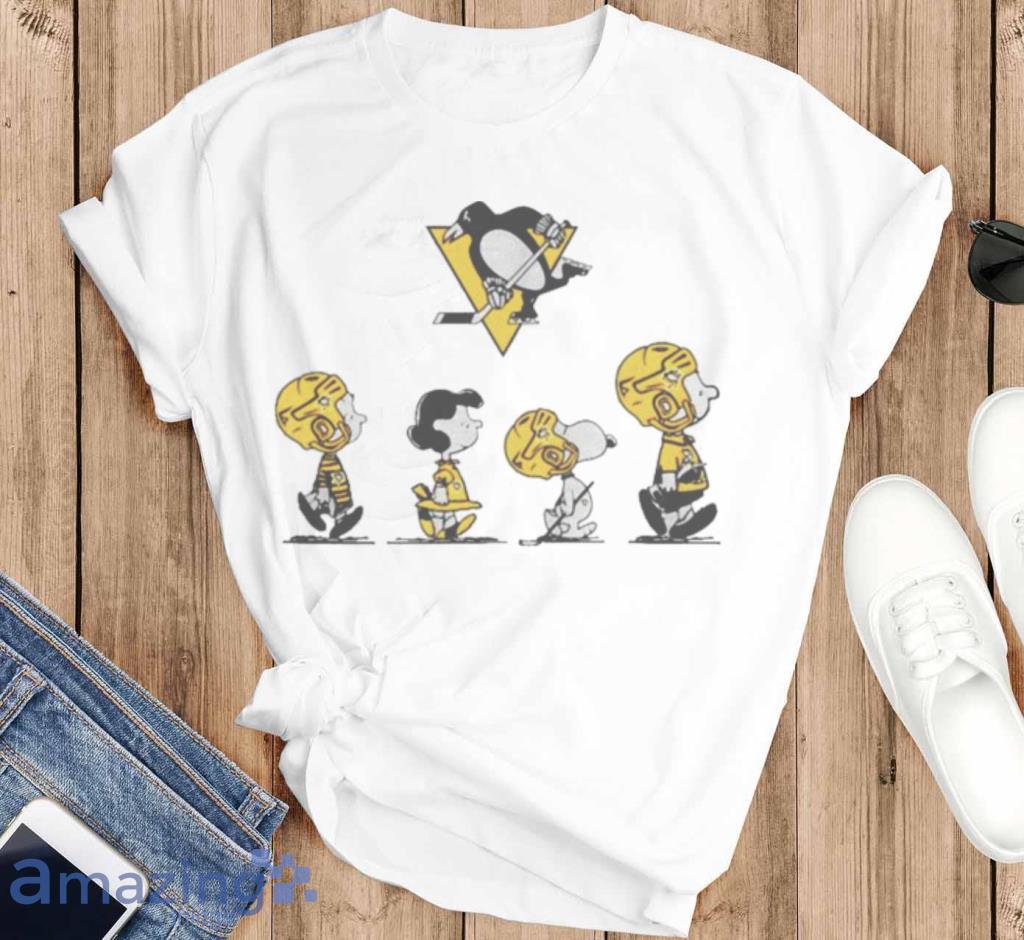 The Peanuts Characters Snoopy And Friends Chicago Blackhawks Shirt, hoodie,  sweater, long sleeve and tank top