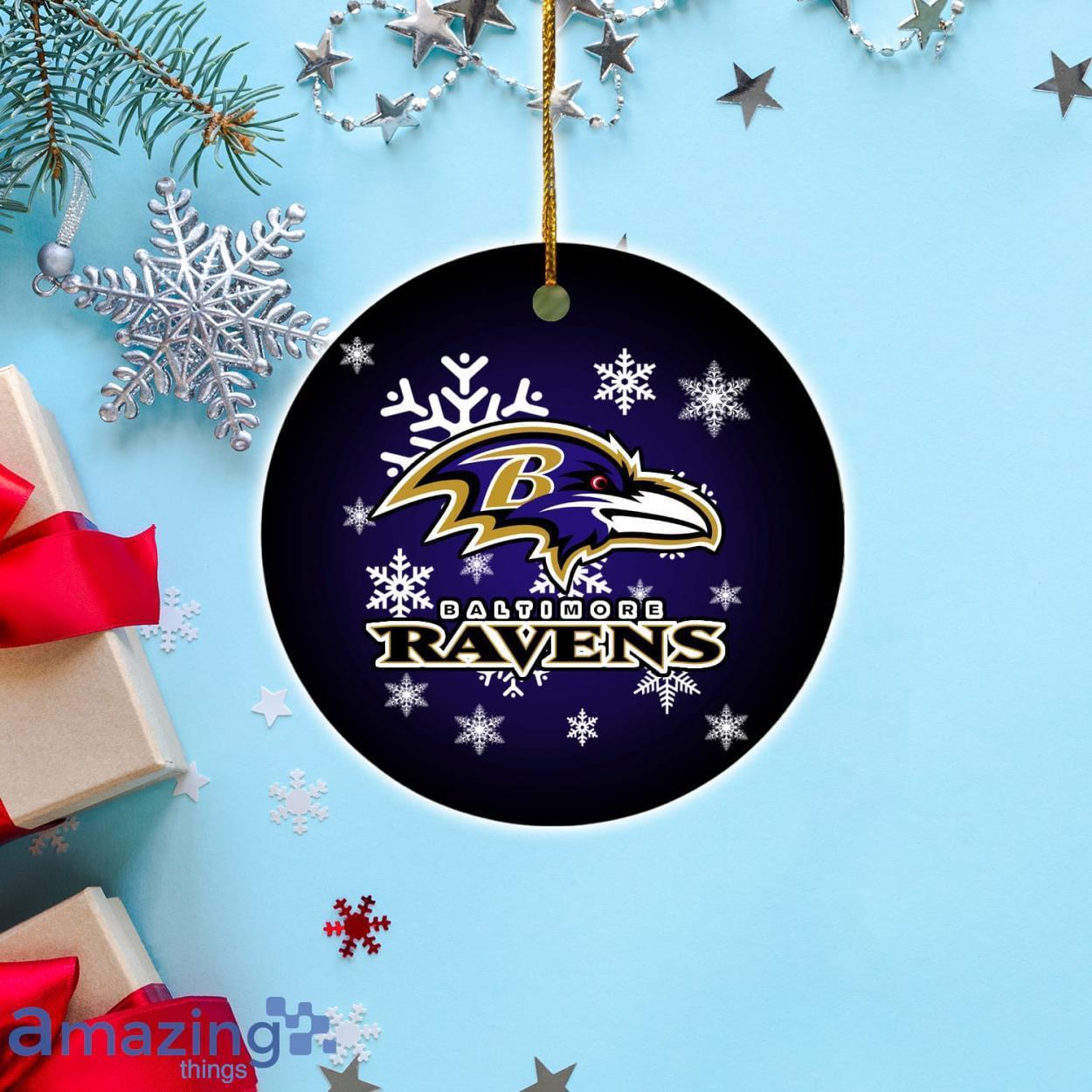 Baltimore Ravens Merry Christmas Circle Ornament image Baltimore Ravens Merry Christmas Circle Ornament Product Photo 1