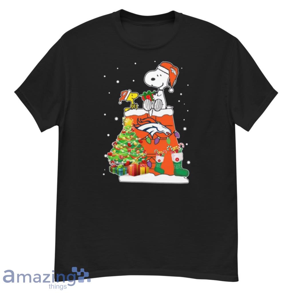 Denver Broncos Snoopy & Woodstock Christmas Shirt image Denver Broncos Snoopy & Woodstock Christmas Shirt Product Photo 1