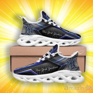 New York Yankees Running Christmas Max Soul Sneakers Product Photo 3