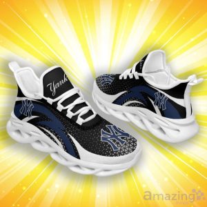 New York Yankees Triangle Abstract Pattern Limited Edition Christmas Max Soul Shoes image New York Yankees Triangle Abstract Pattern Limited Edition Christmas Max Soul Shoes Product Photo 3